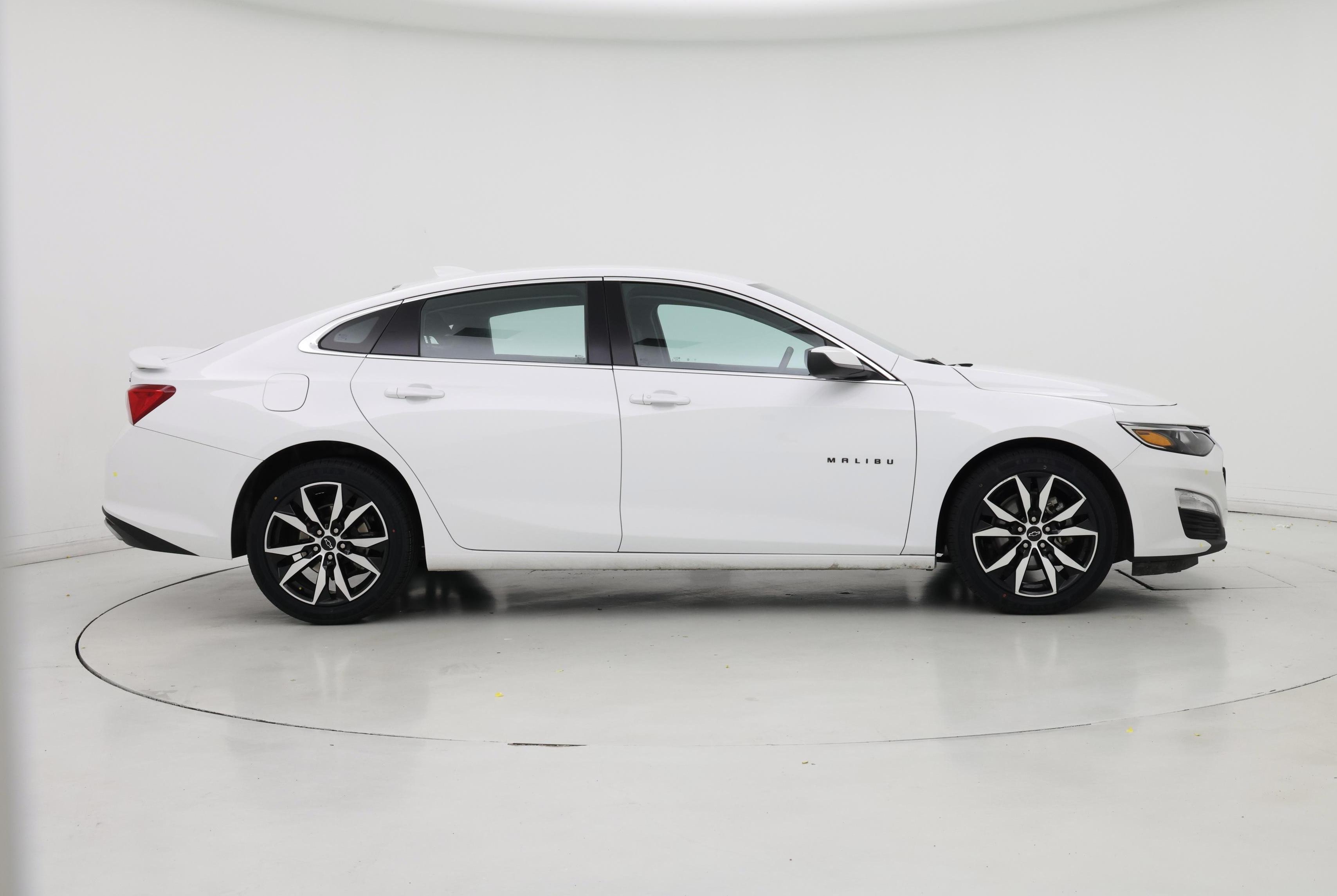 Thumbnail: 2024 Chevrolet Malibu - 7