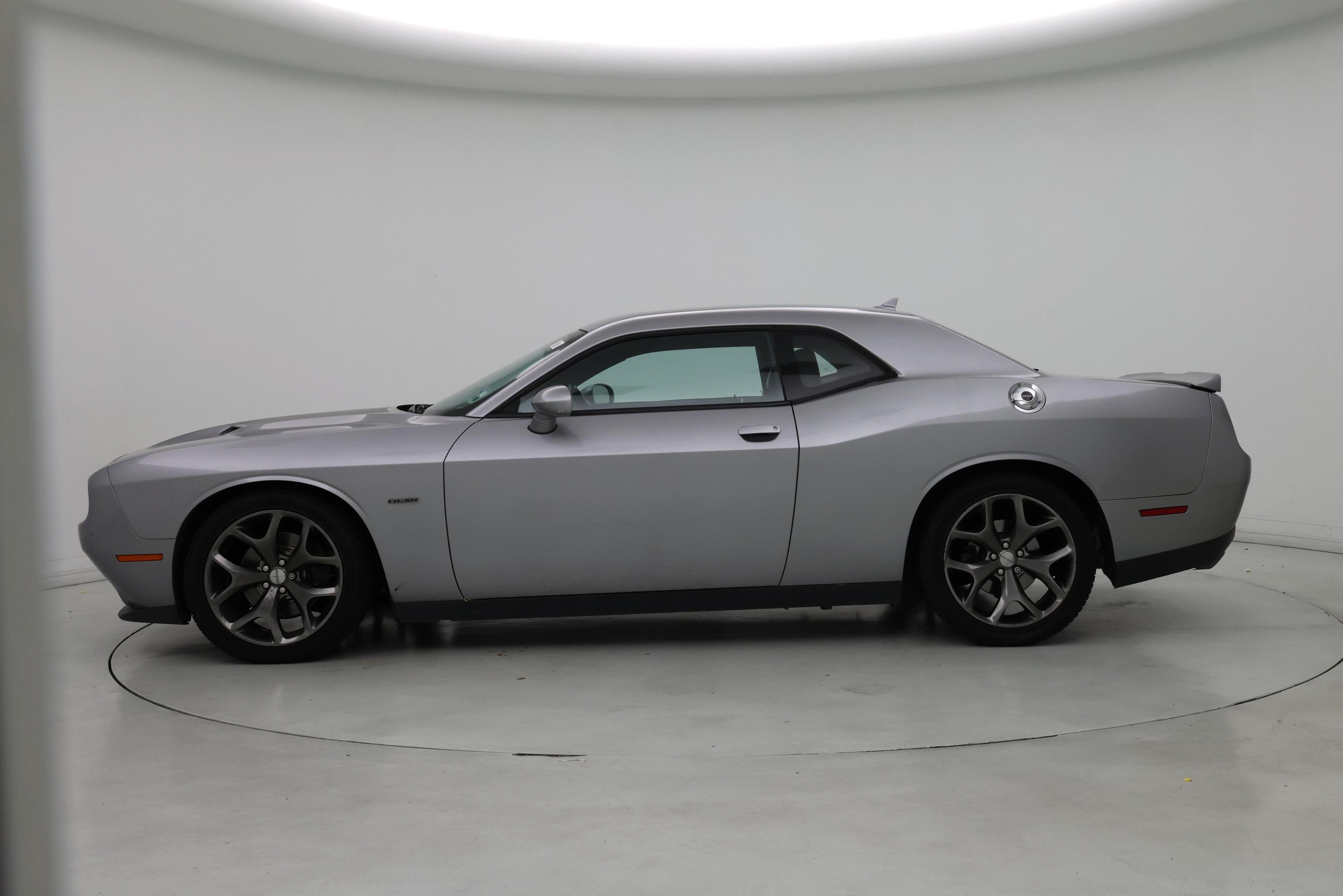 Thumbnail: 2015 Dodge Challenger - 3