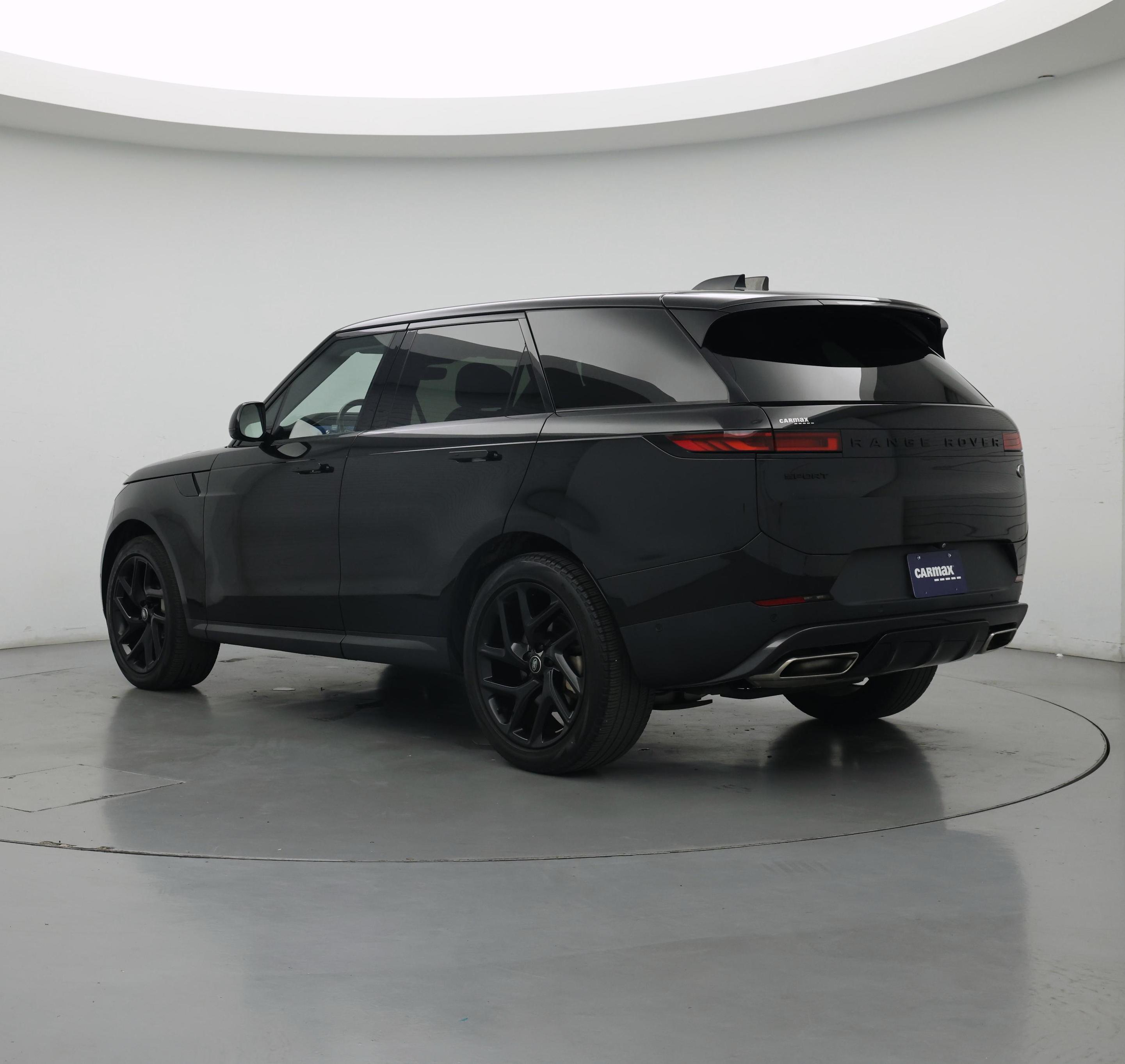 Thumbnail: 2023 Land Rover Range Rover Sport - 2