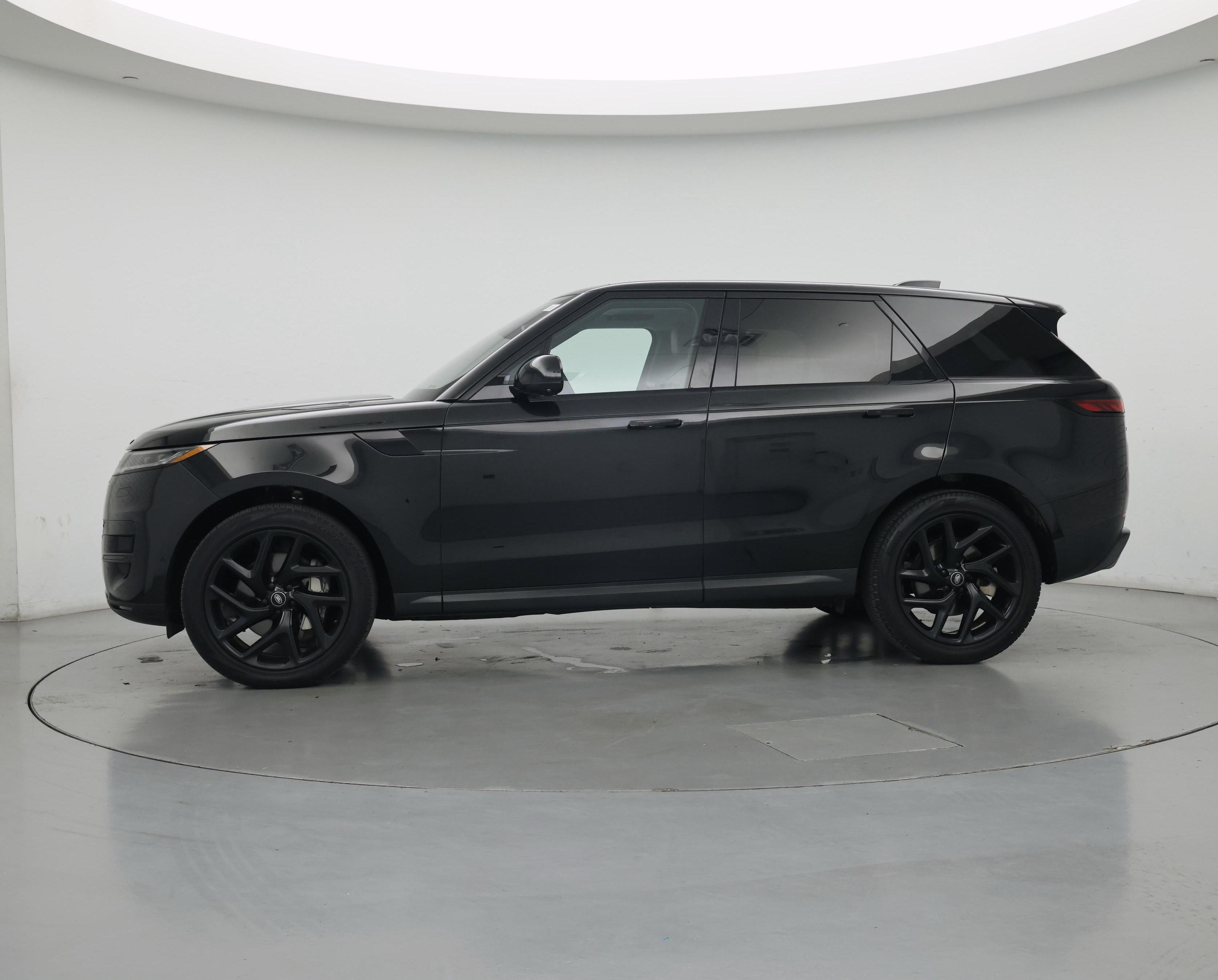 Thumbnail: 2023 Land Rover Range Rover Sport - 3