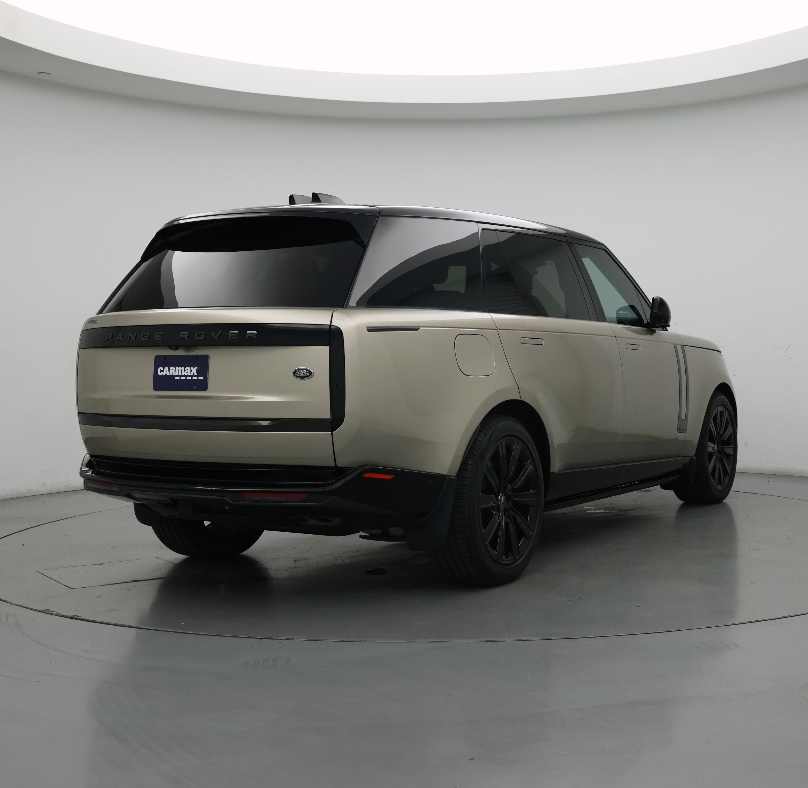 Thumbnail: 2023 Land Rover Range Rover - 8