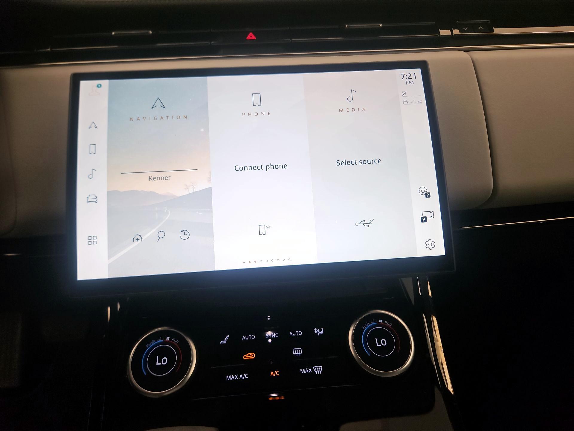 Thumbnail: 2023 Land Rover Range Rover Sport - 14