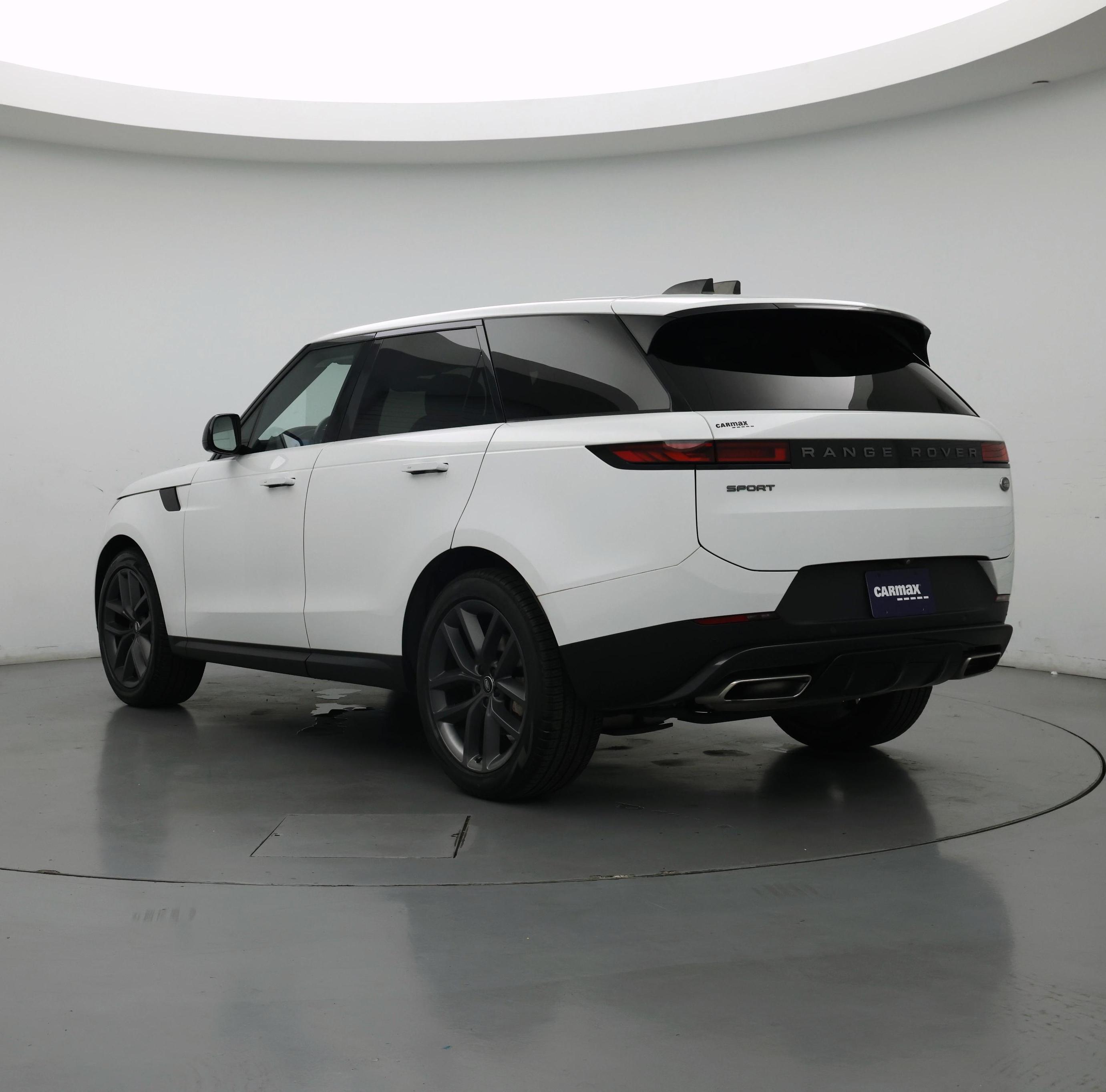 Thumbnail: 2023 Land Rover Range Rover Sport - 2