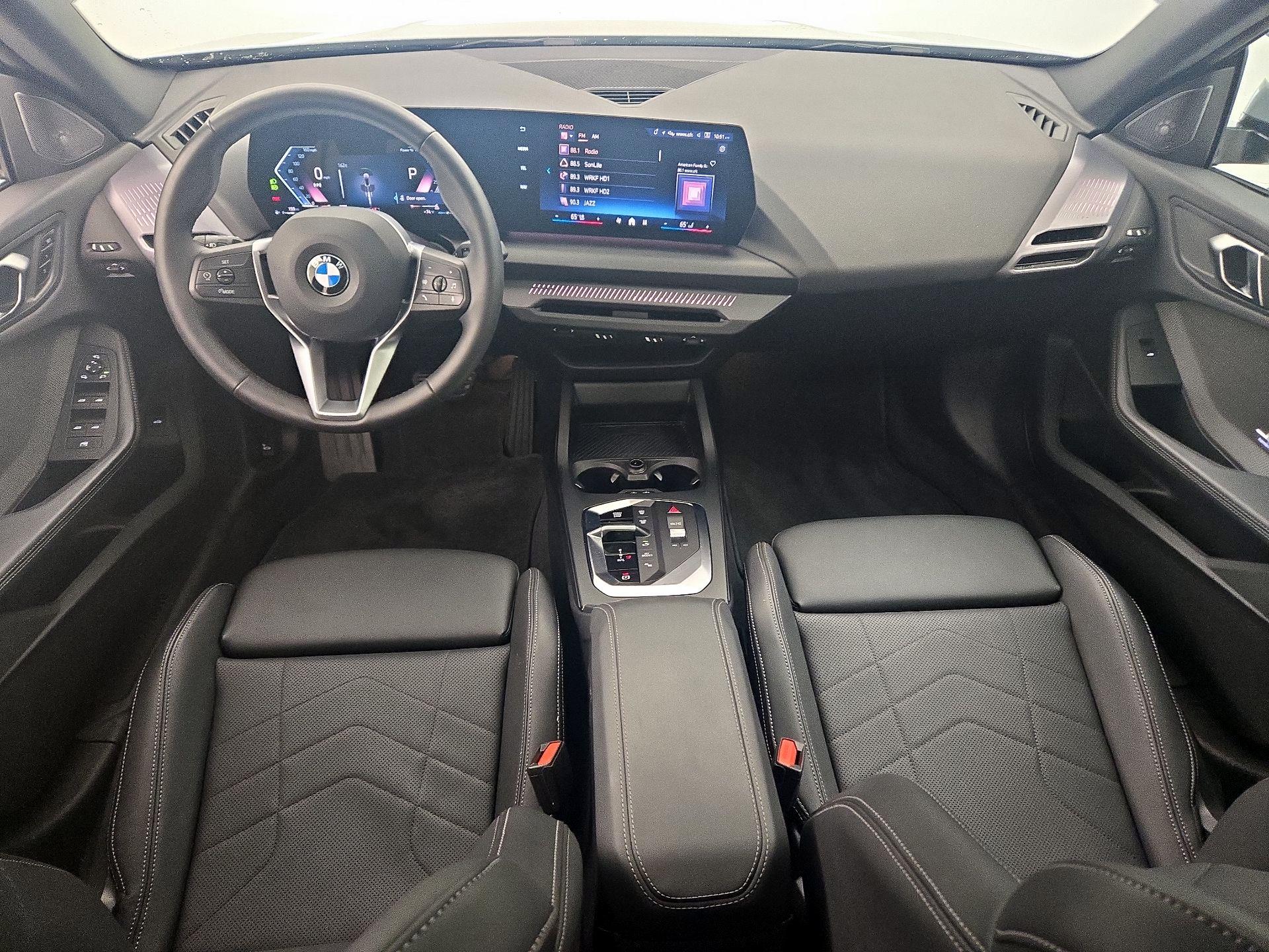 Thumbnail: 2025 BMW 2 Series - 9