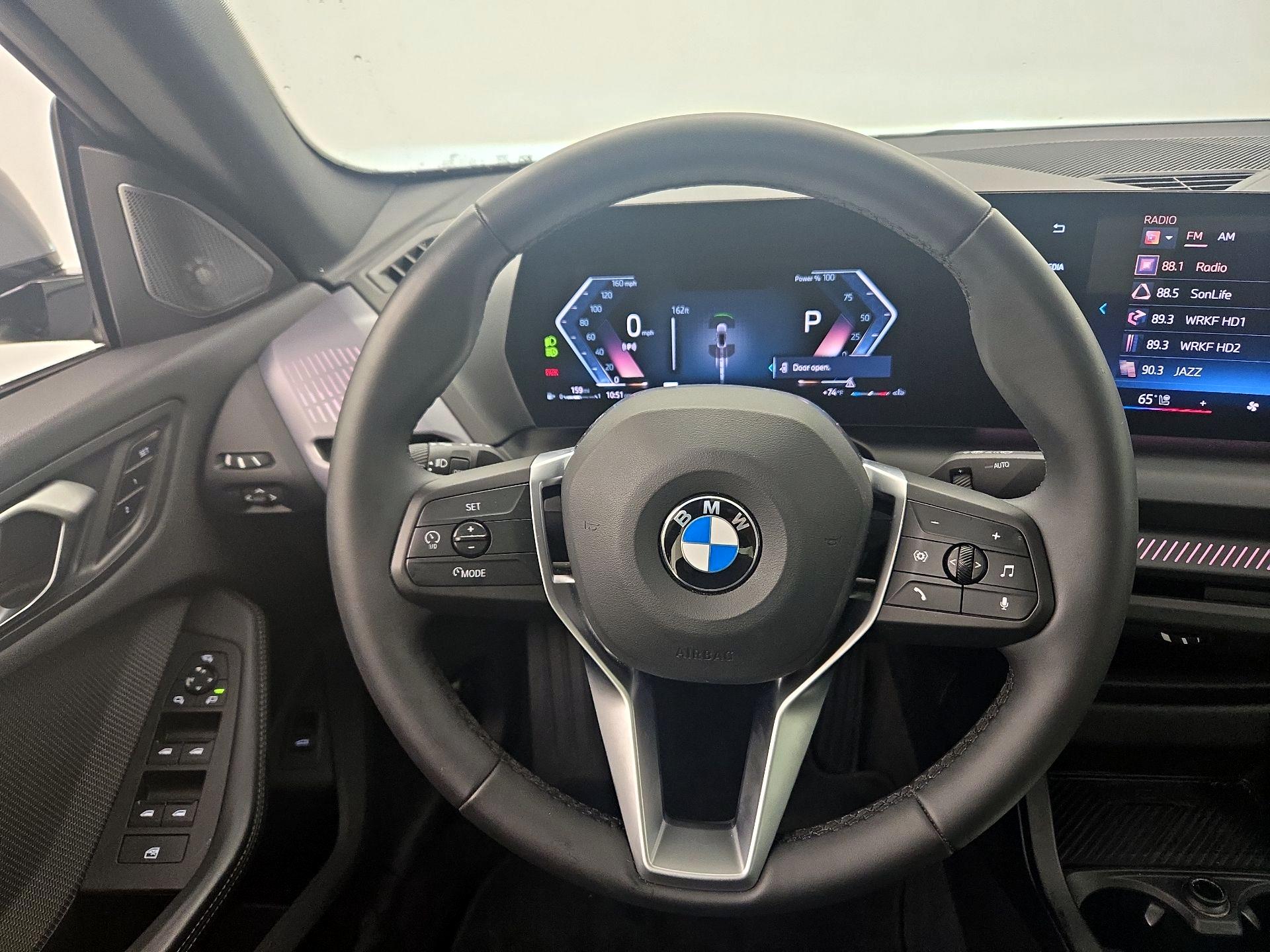 Thumbnail: 2025 BMW 2 Series - 10