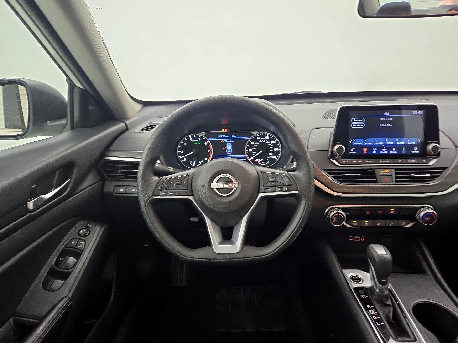 Thumbnail: 2025 Nissan Altima - 10