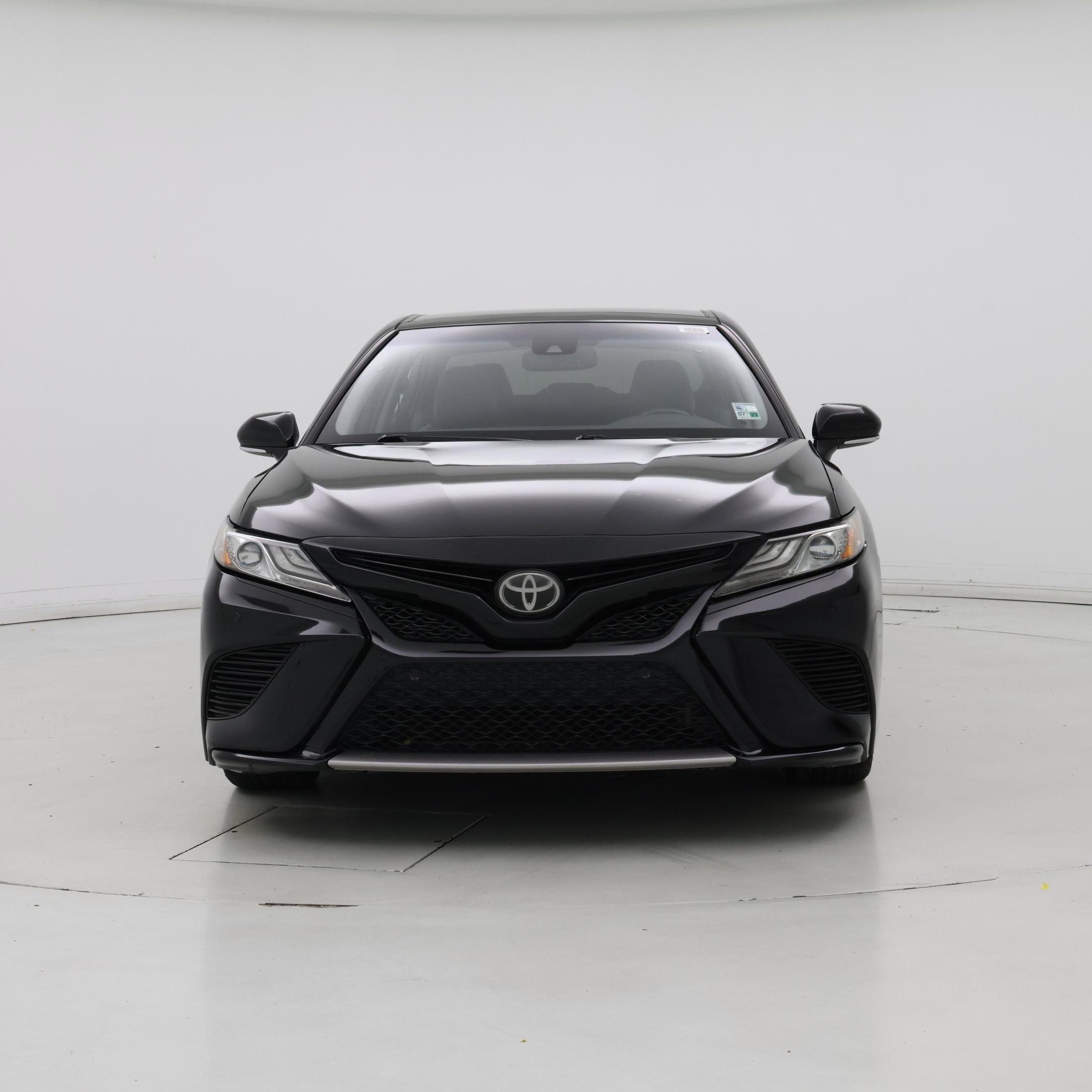 Thumbnail: 2018 Toyota Camry - 5