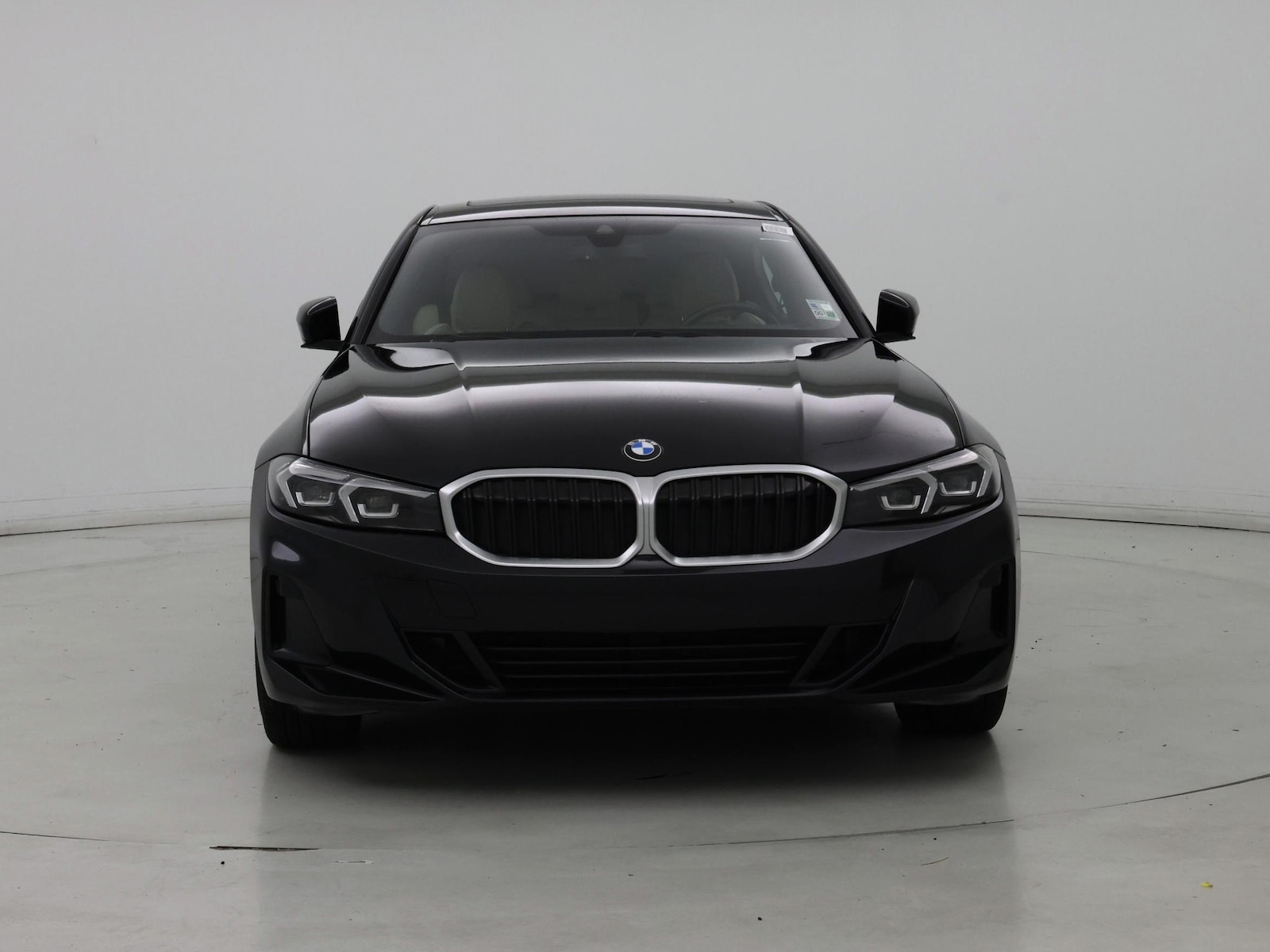 2023 BMW 3 Series 330i - Photo 6