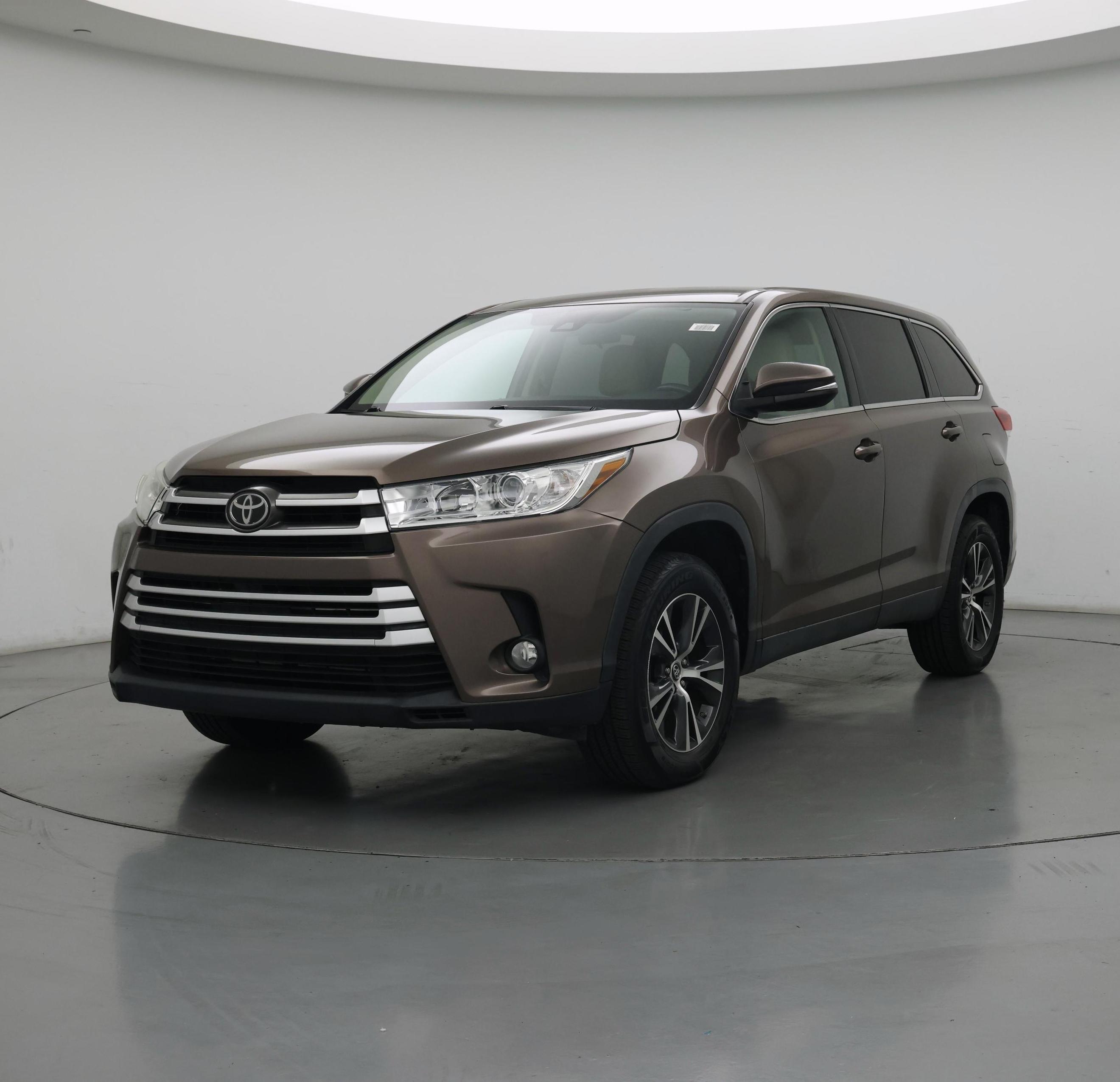 Thumbnail: 2019 Toyota Highlander - 4