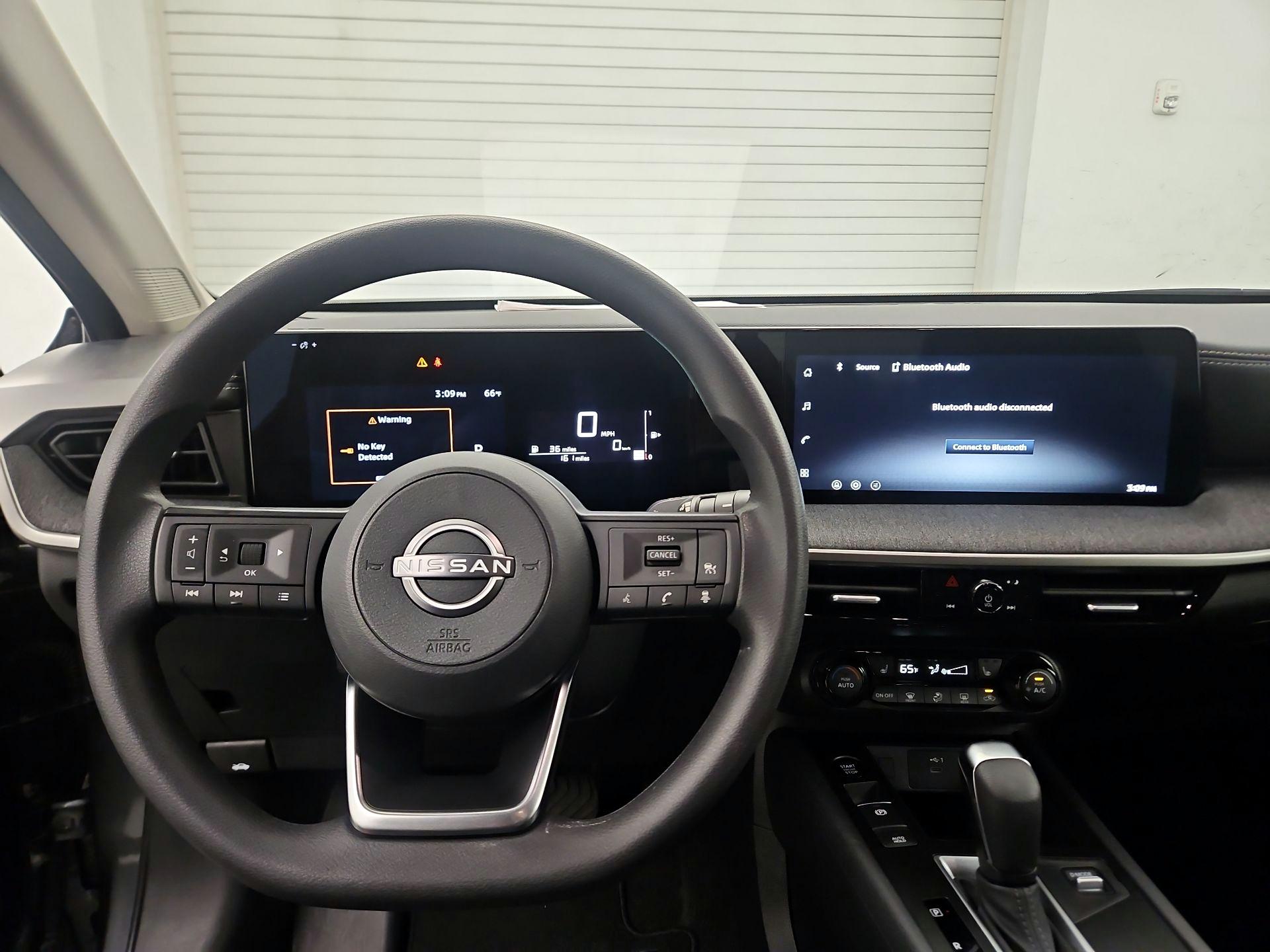 Thumbnail: 2026 Nissan Kicks - 9