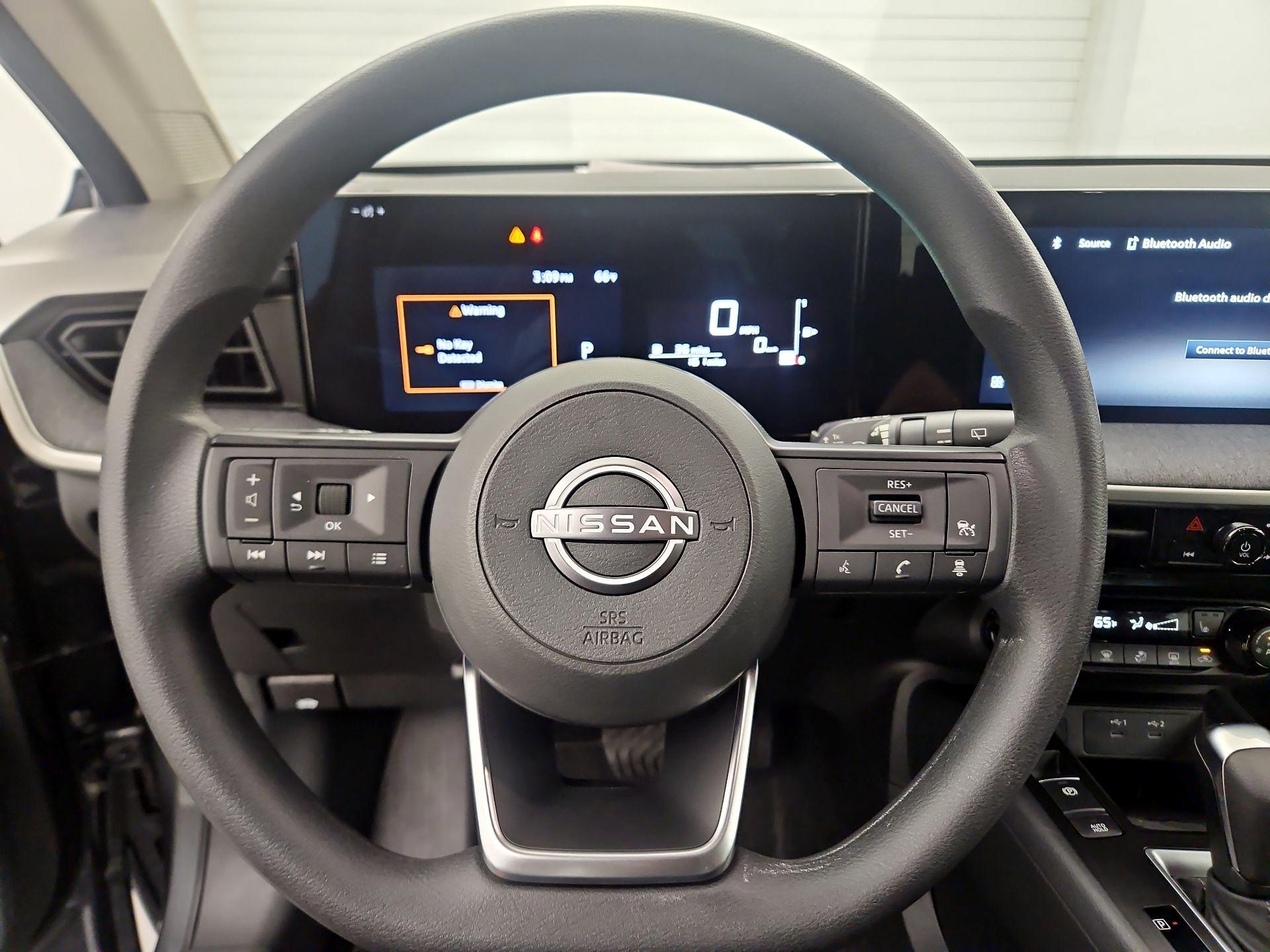 Thumbnail: 2026 Nissan Kicks - 10