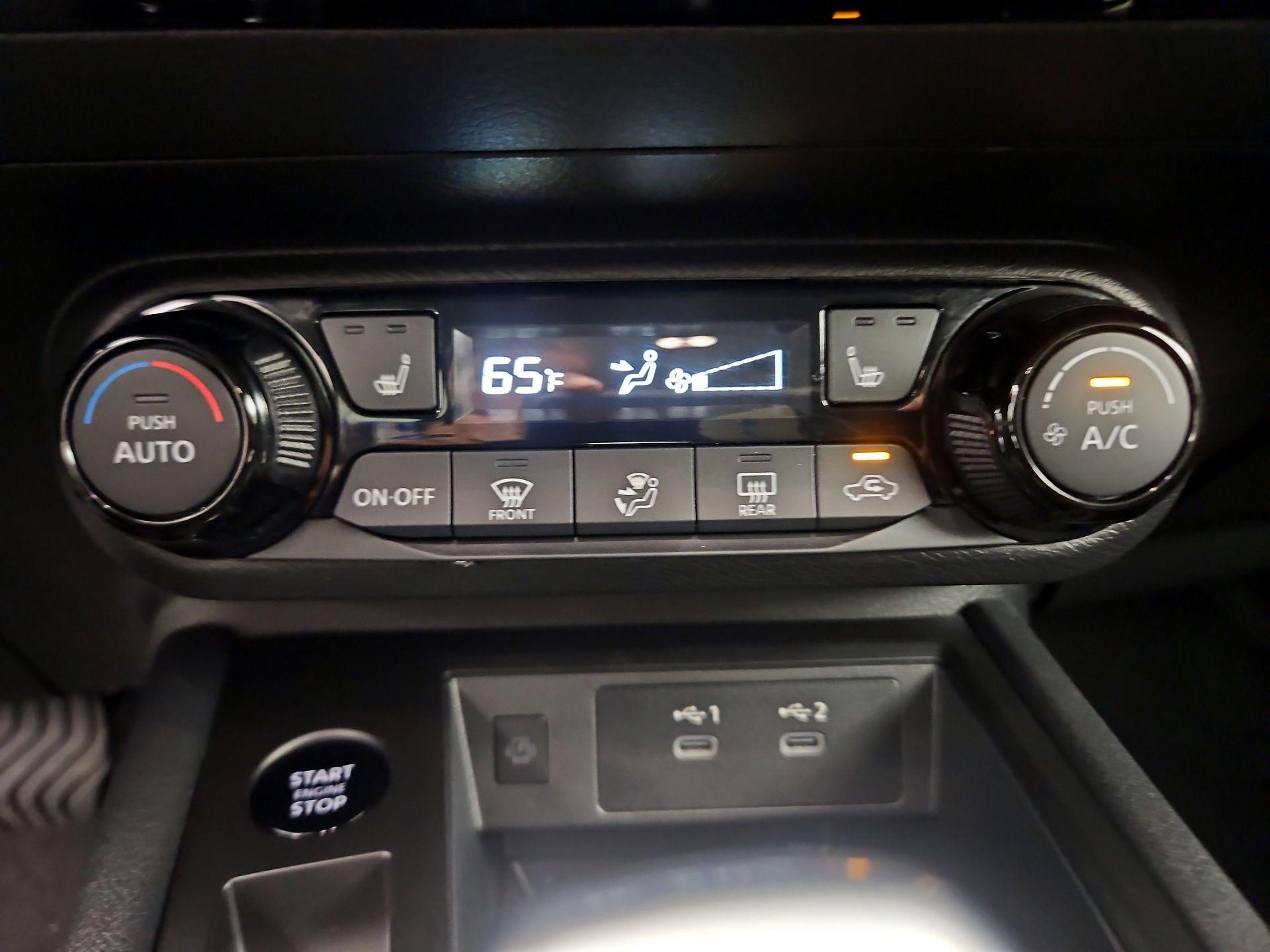 Thumbnail: 2026 Nissan Kicks - 16