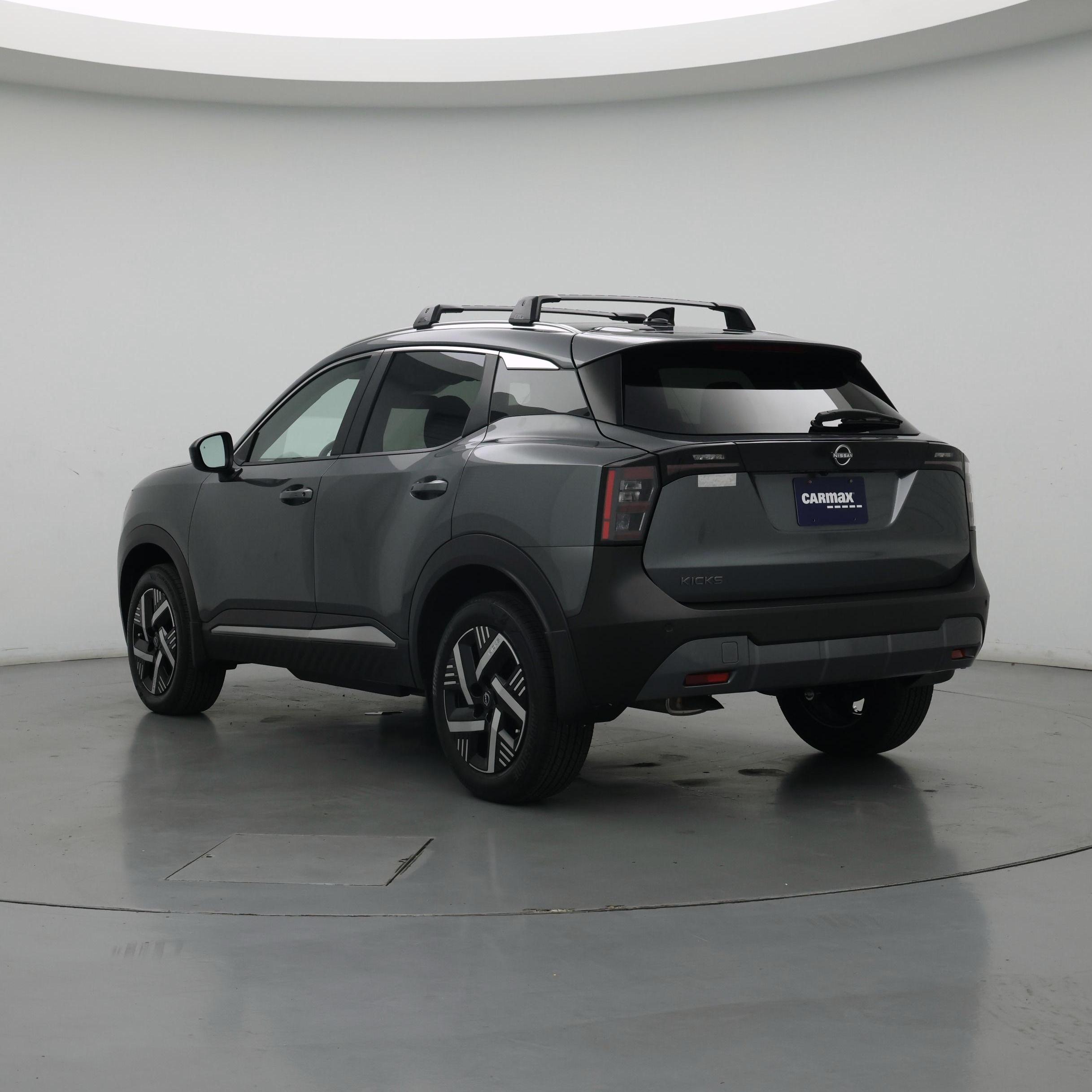 Thumbnail: 2026 Nissan Kicks - 2
