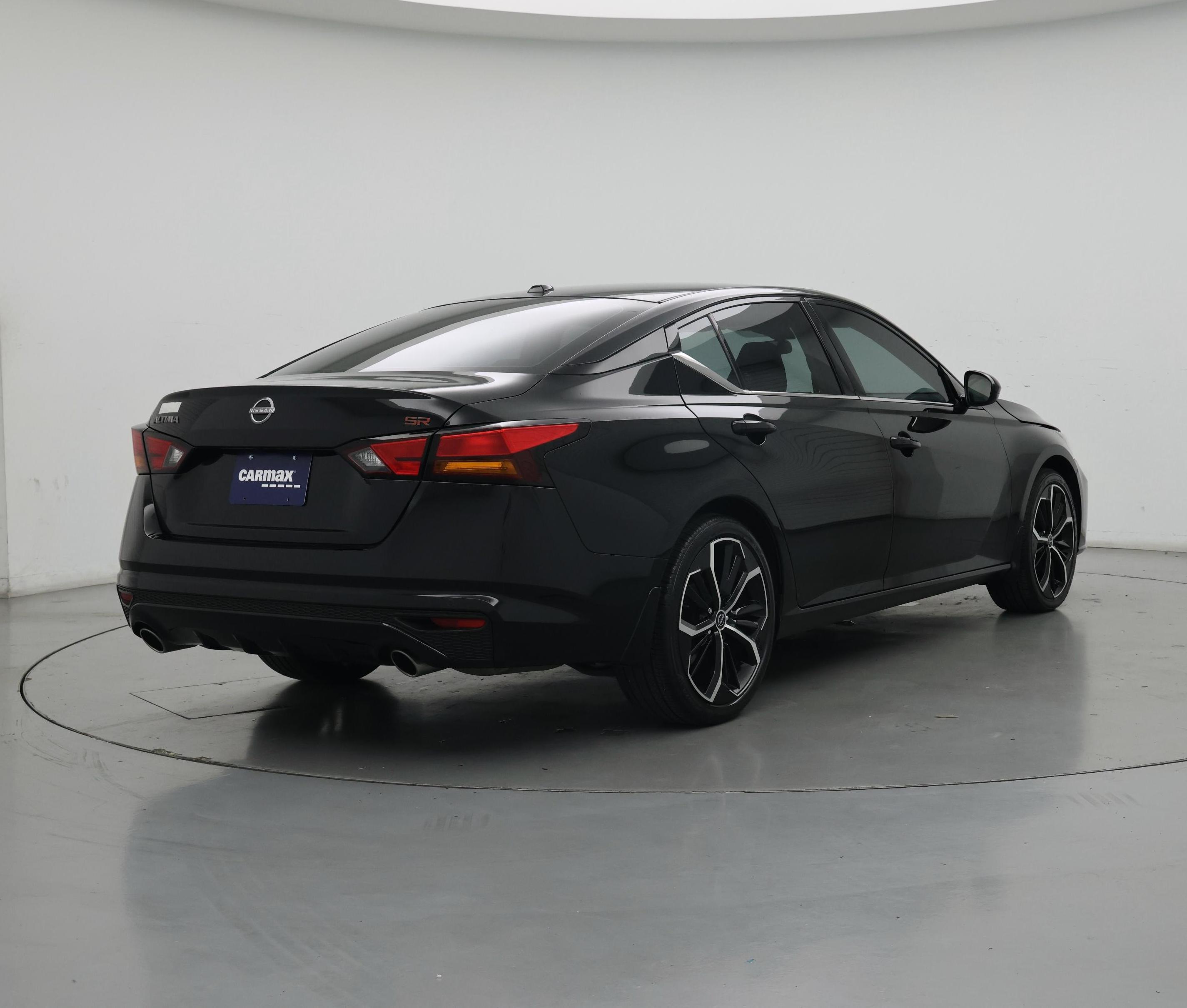 Thumbnail: 2025 Nissan Altima - 8