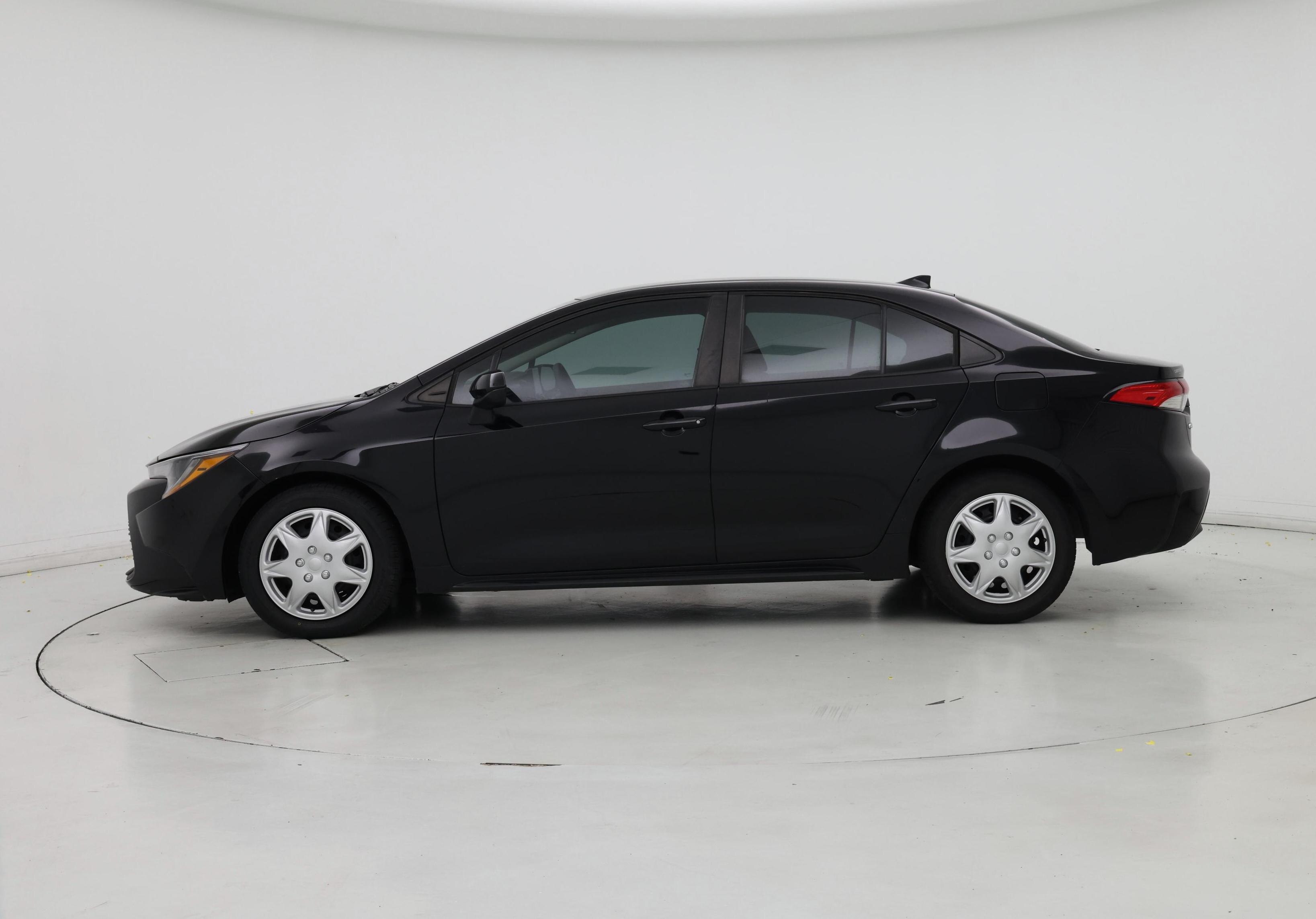 Thumbnail: 2024 Toyota Corolla - 3