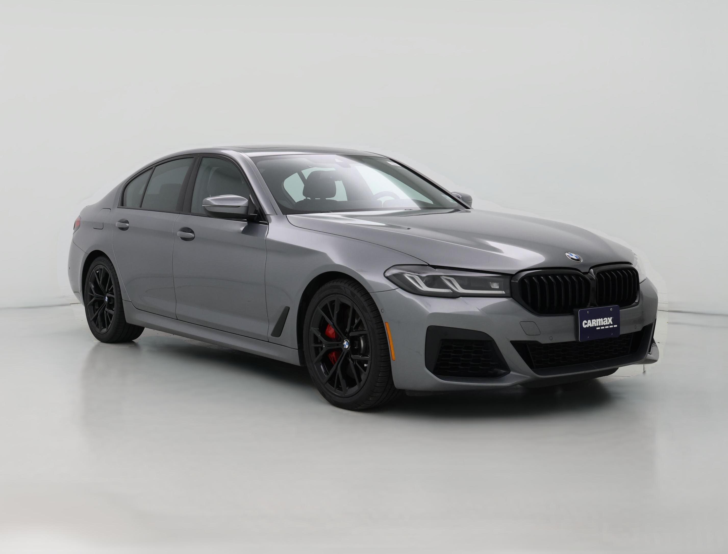 Thumbnail: 2023 BMW 5 Series - 1