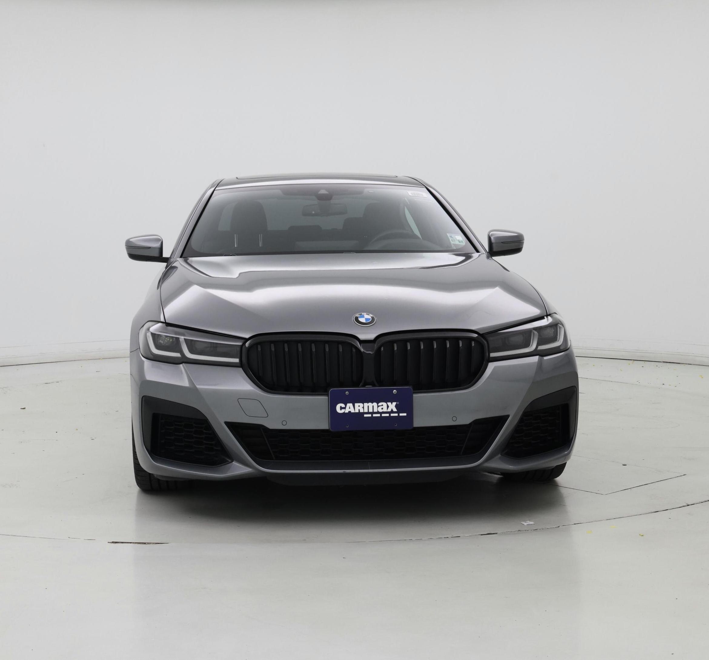 Thumbnail: 2023 BMW 5 Series - 5