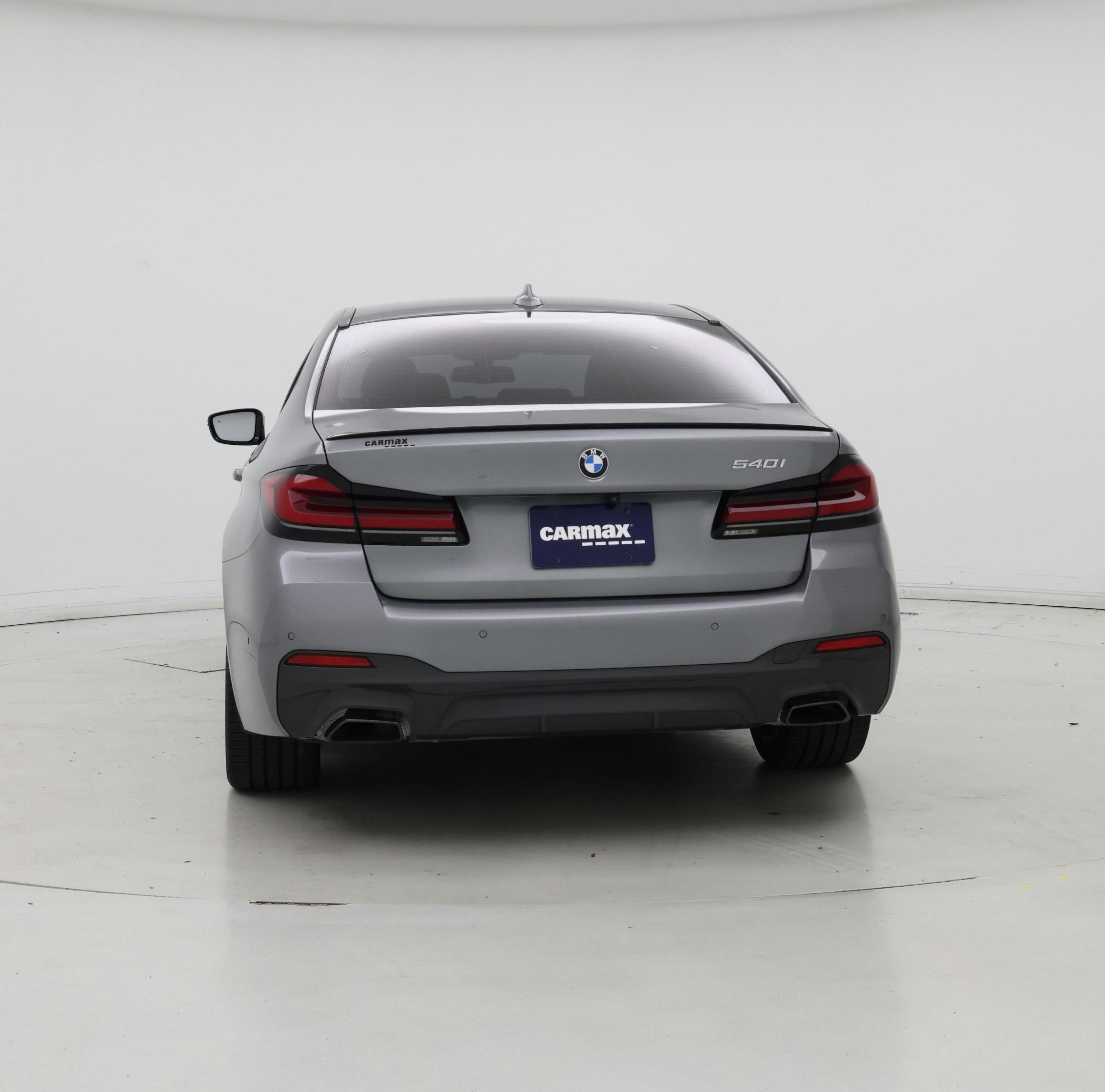 Thumbnail: 2023 BMW 5 Series - 6