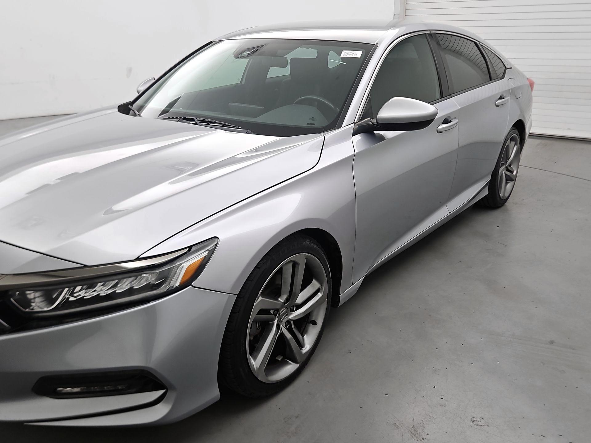 Thumbnail: 2018 Honda Accord - 3