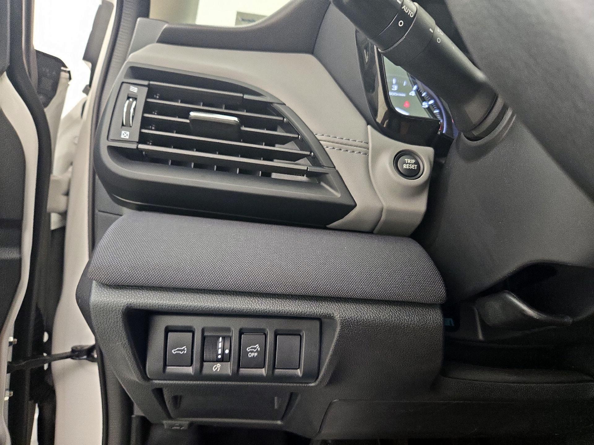Thumbnail: 2025 Subaru Outback - 13