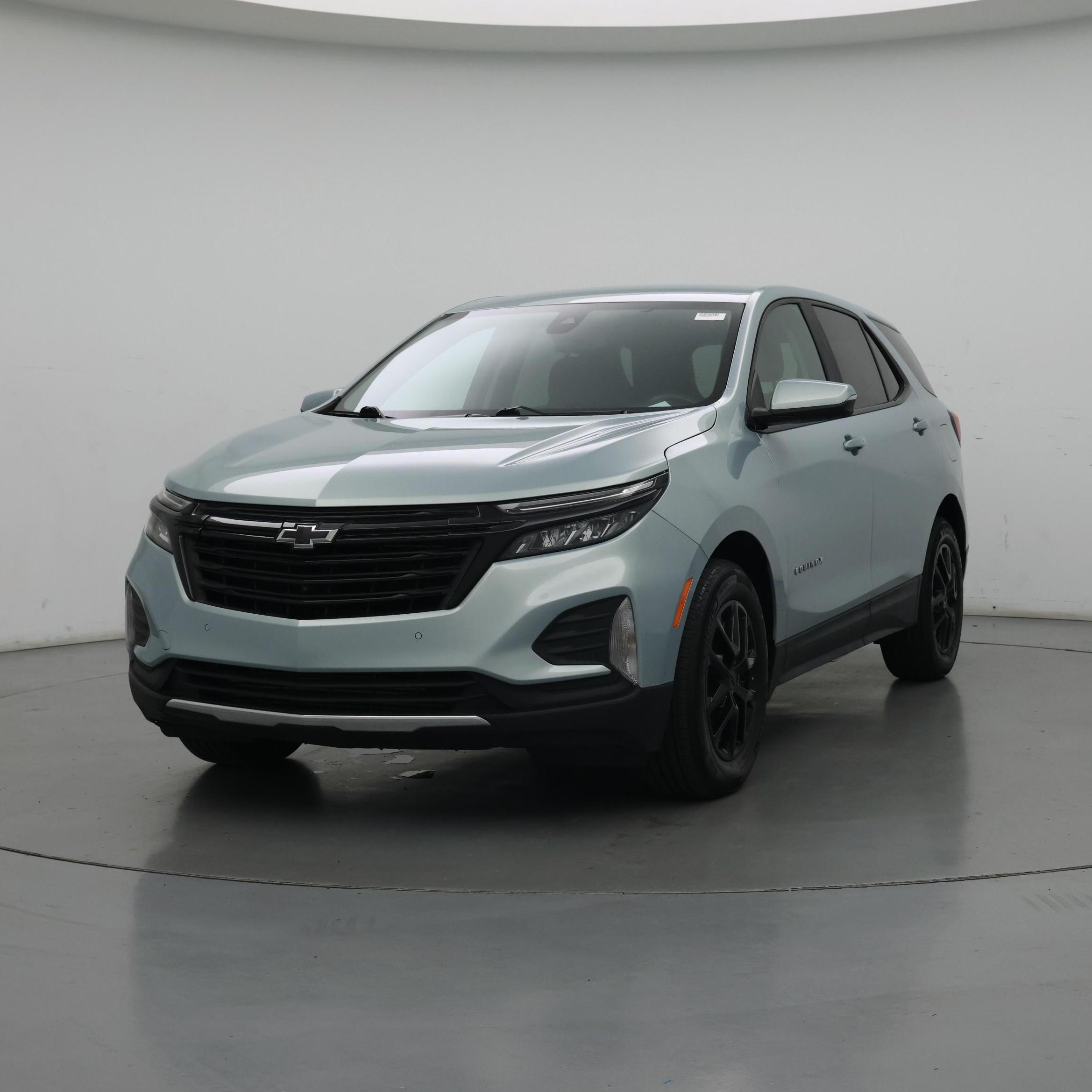 Thumbnail: 2022 Chevrolet Equinox - 4