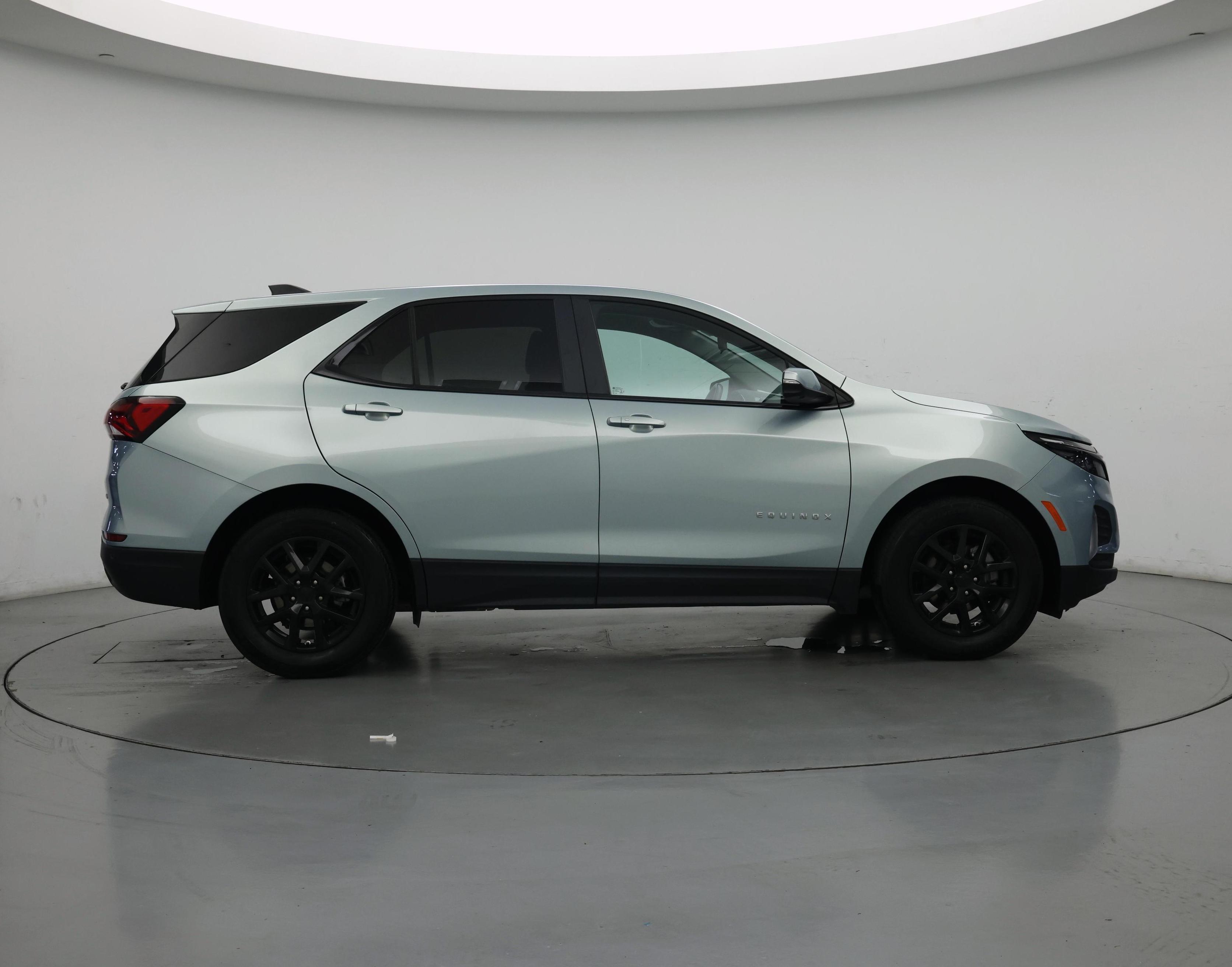 Thumbnail: 2022 Chevrolet Equinox - 7