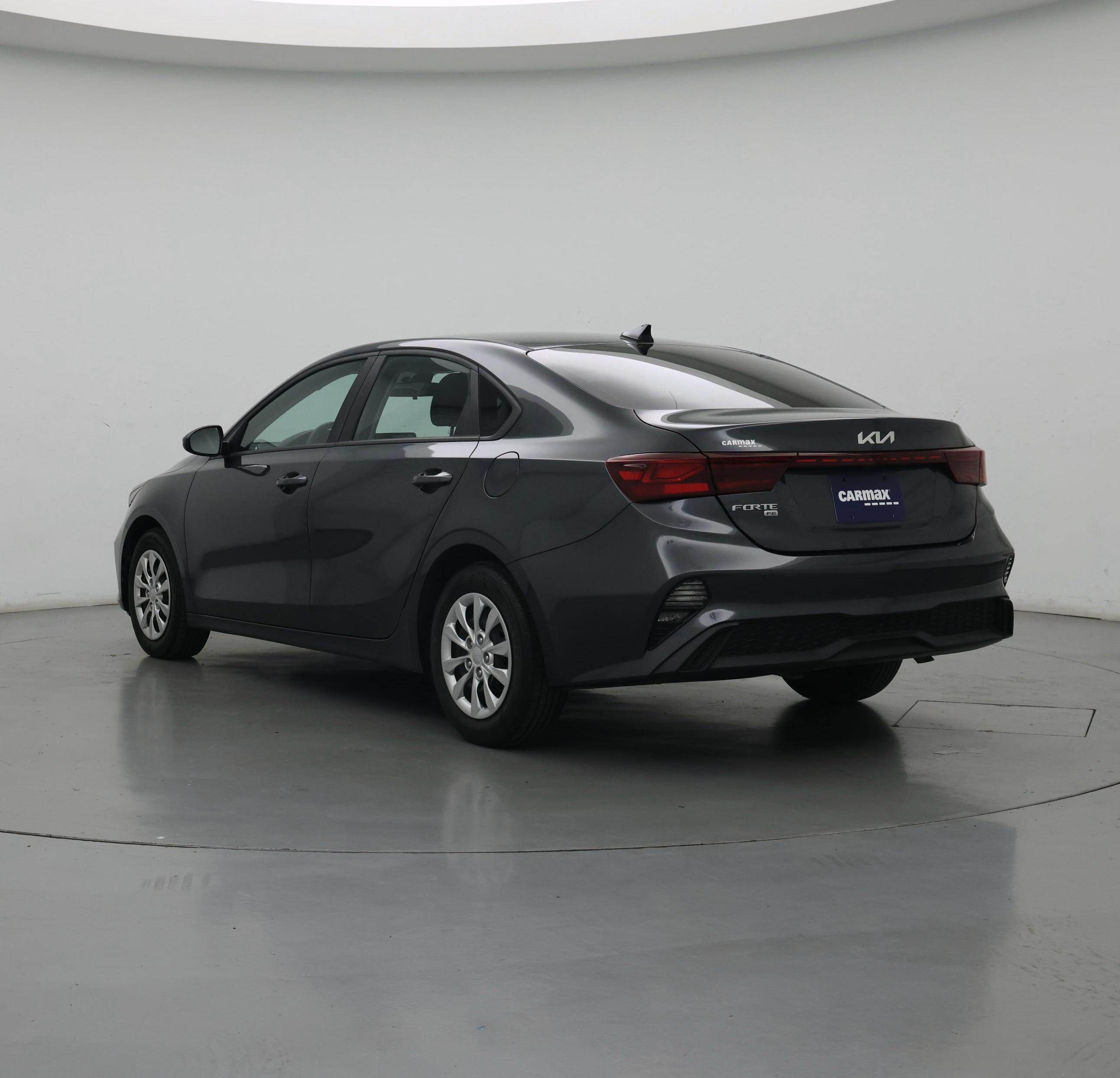 Thumbnail: 2024 Kia Forte - 2