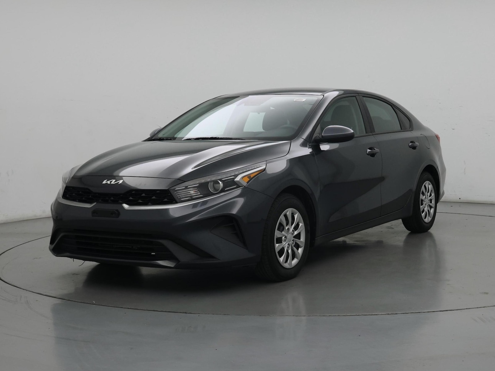 2024 Kia Forte LX - Photo 5