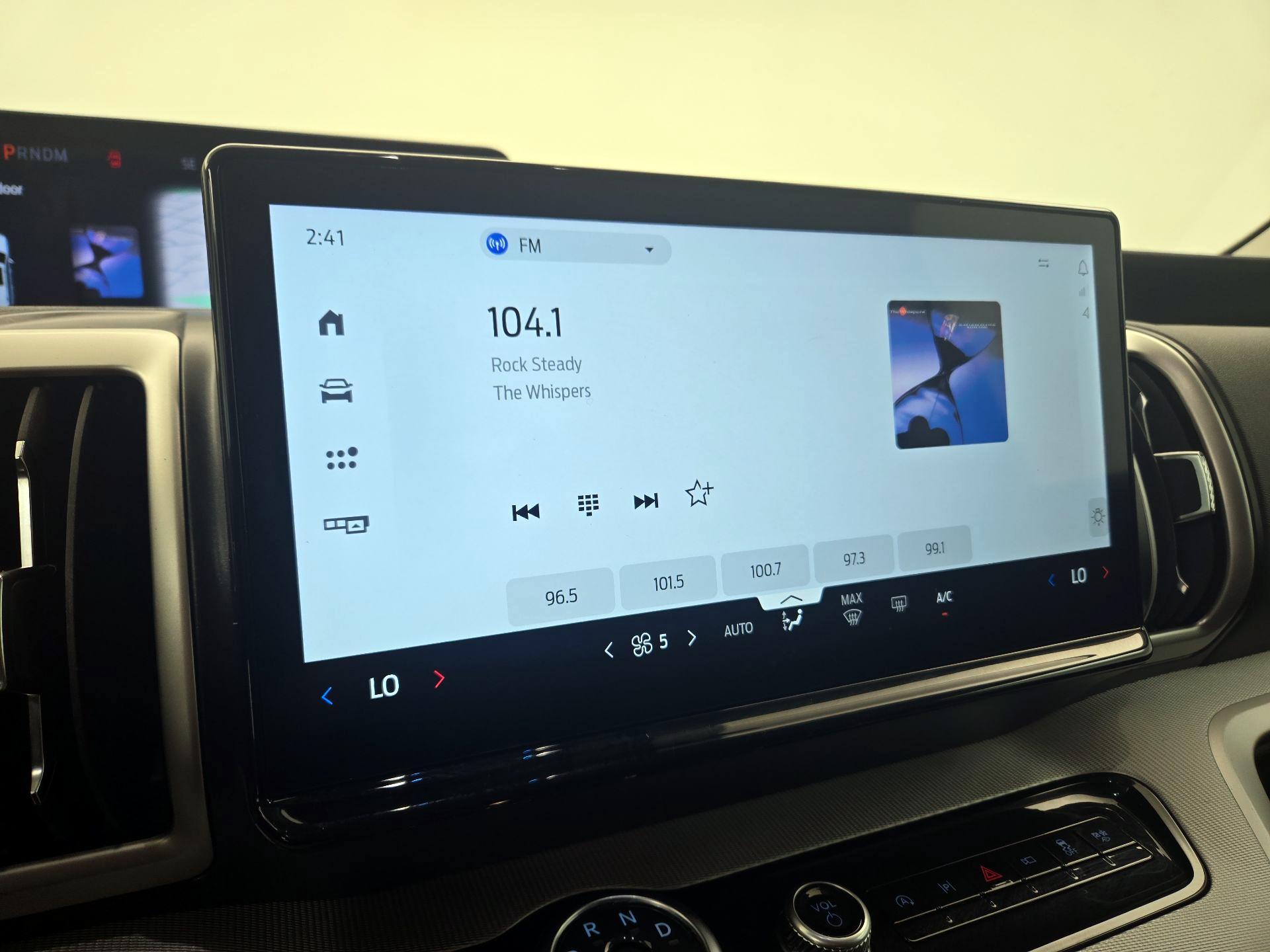 Thumbnail: 2025 Ford Expedition MAX - 16