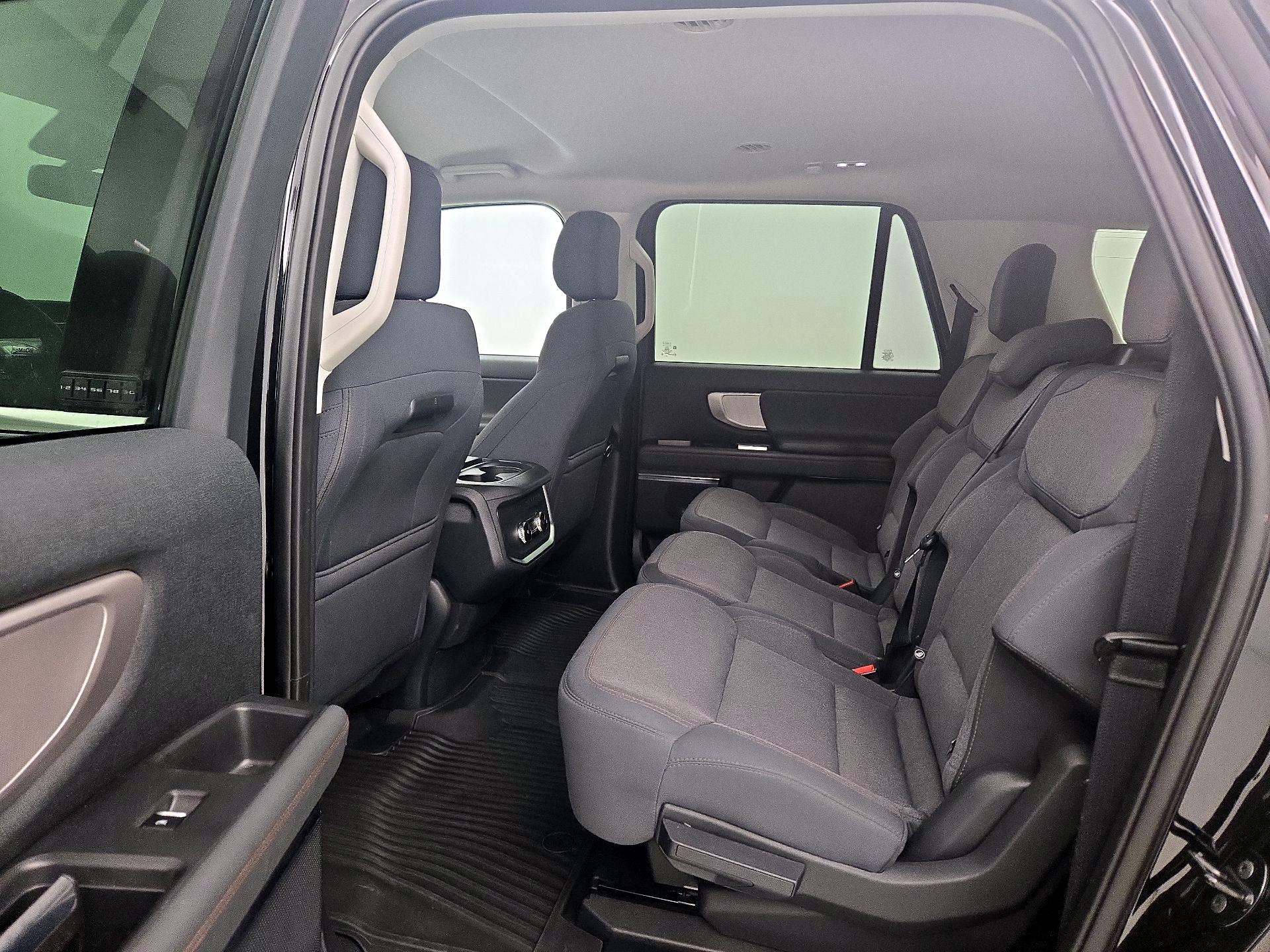 Thumbnail: 2025 Ford Expedition MAX - 20