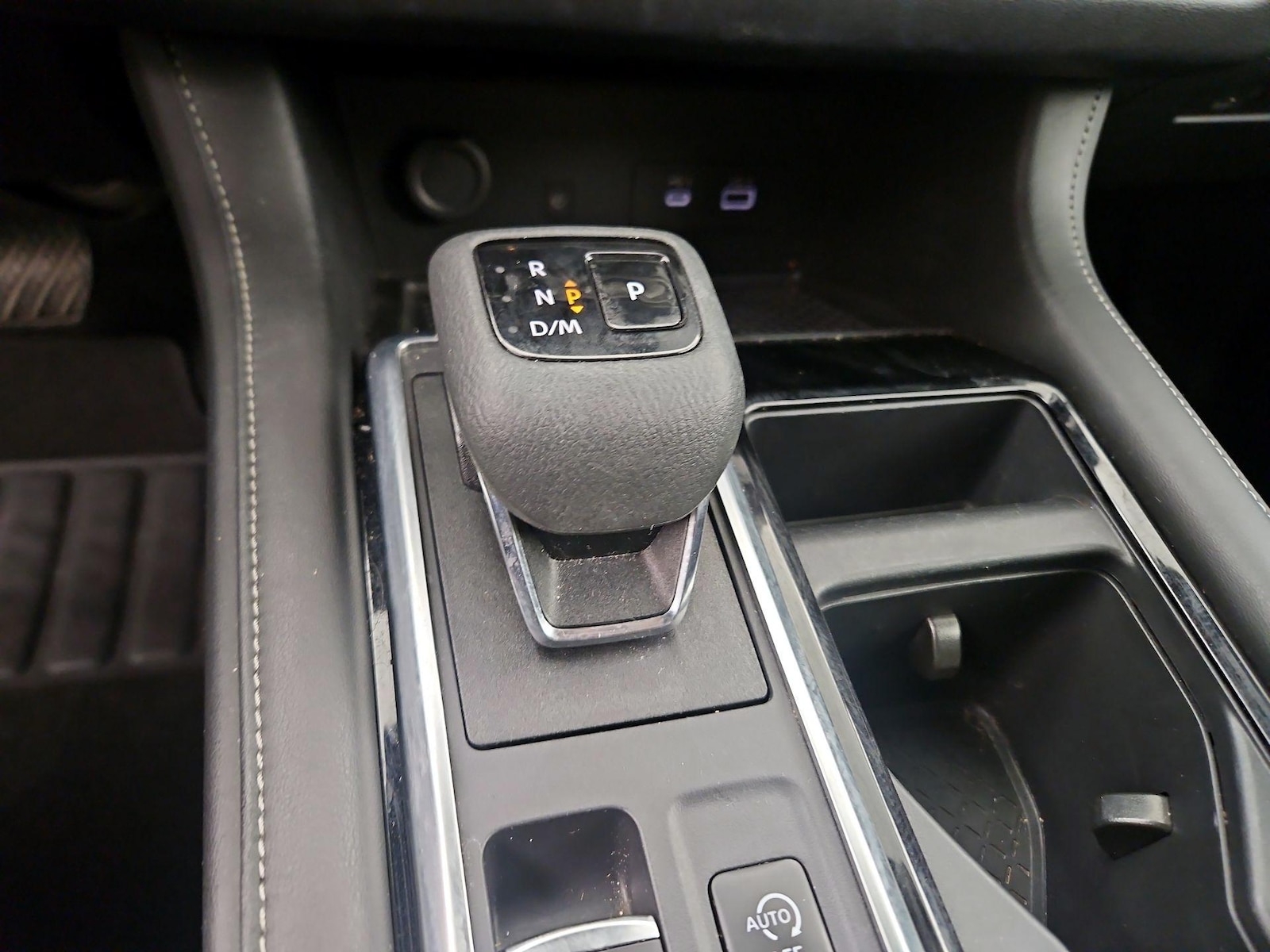 2023 Nissan Pathfinder SL - Photo 19