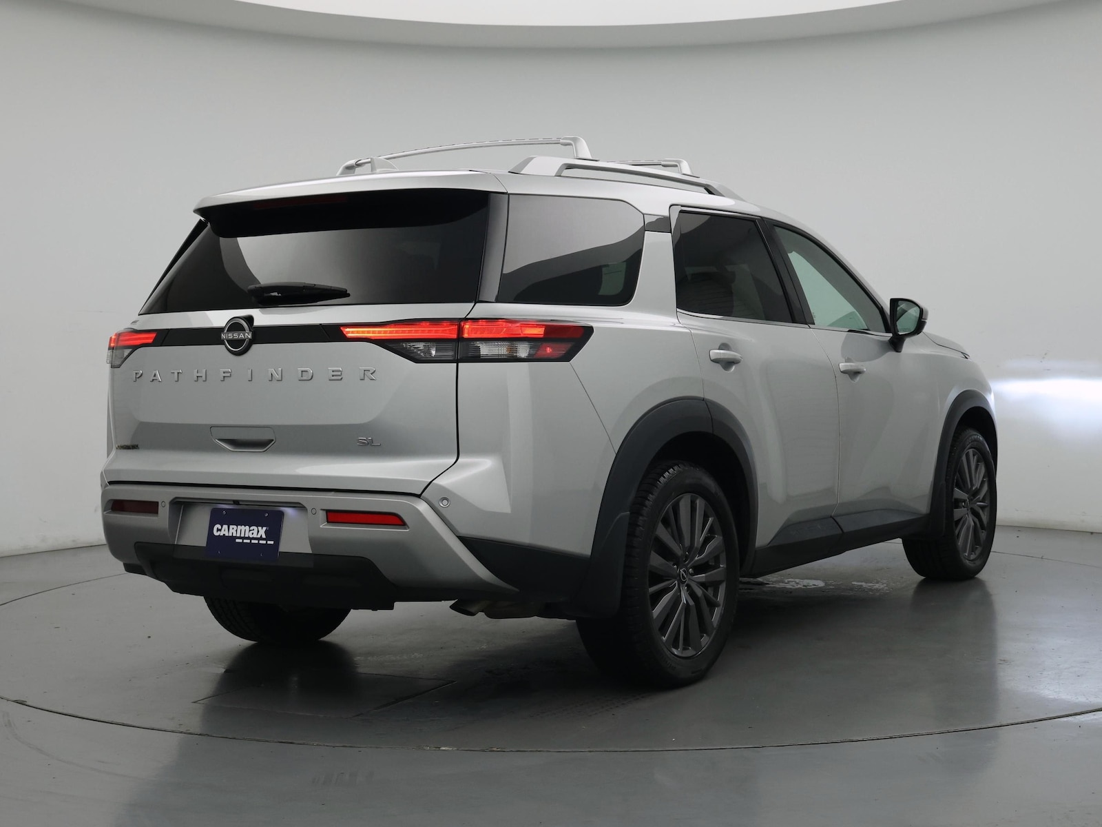 2023 Nissan Pathfinder SL - Photo 9