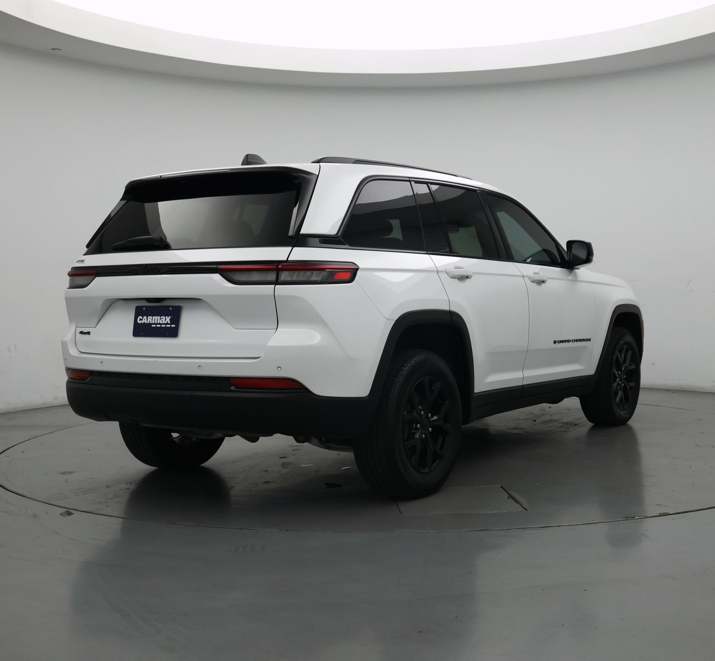 Thumbnail: 2025 Jeep Grand Cherokee - 8