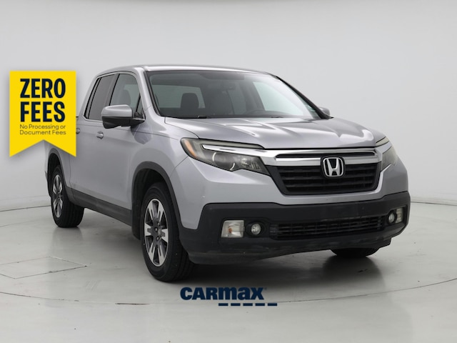 Silver 2017 Honda Ridgeline Pickup Truck Front-Wheel Drive Automatic