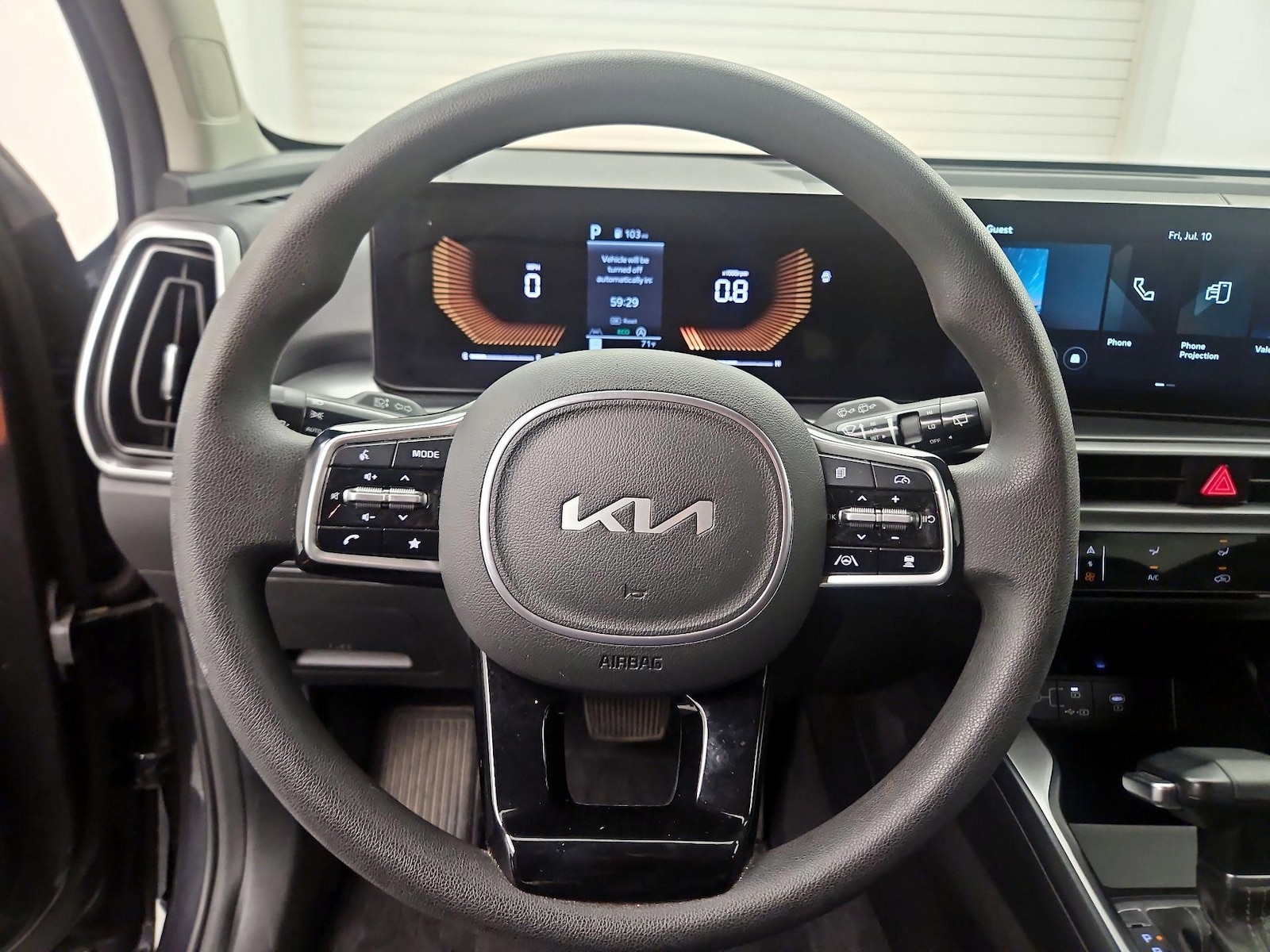 2025 Kia Sorento LX - Photo 11