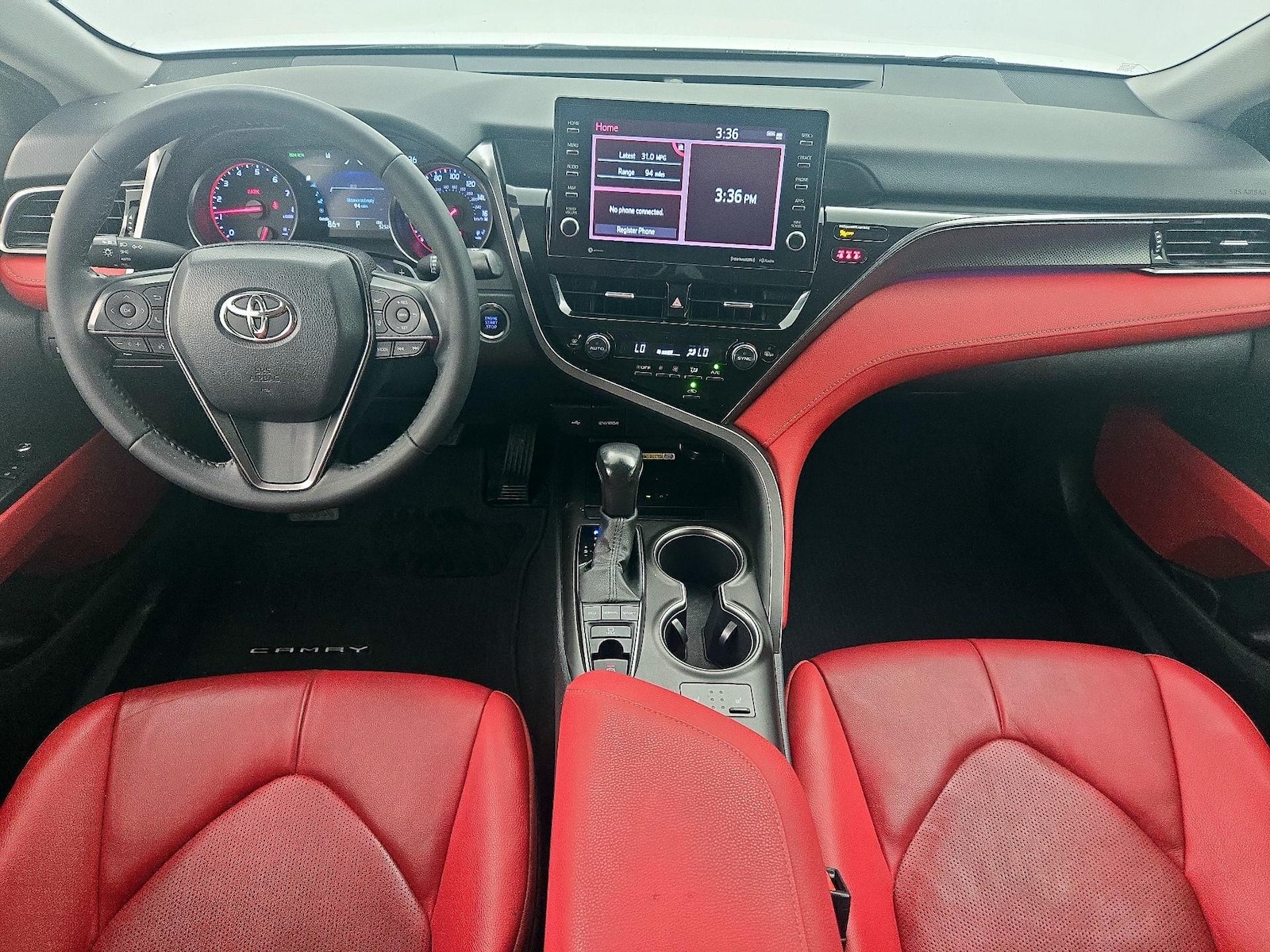 2022 Toyota Camry XSE - Photo 10