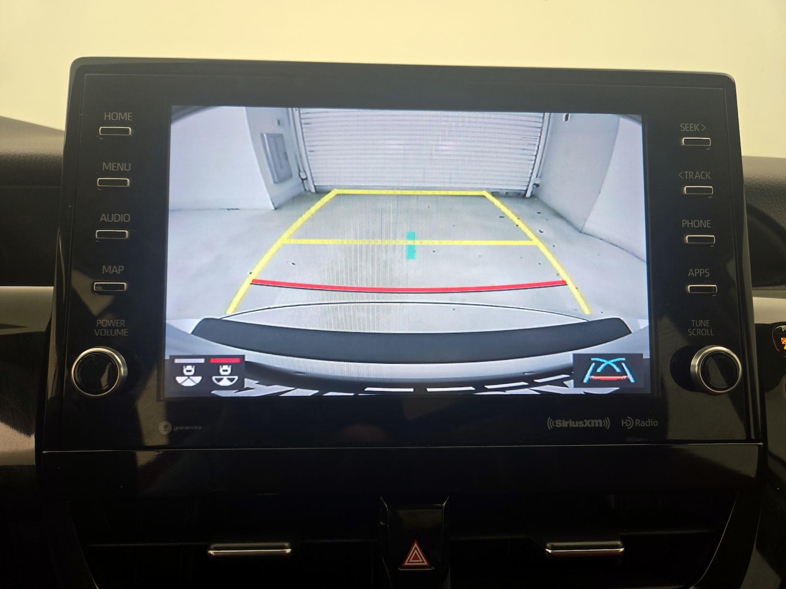 2022 Toyota Camry XSE - Photo 15