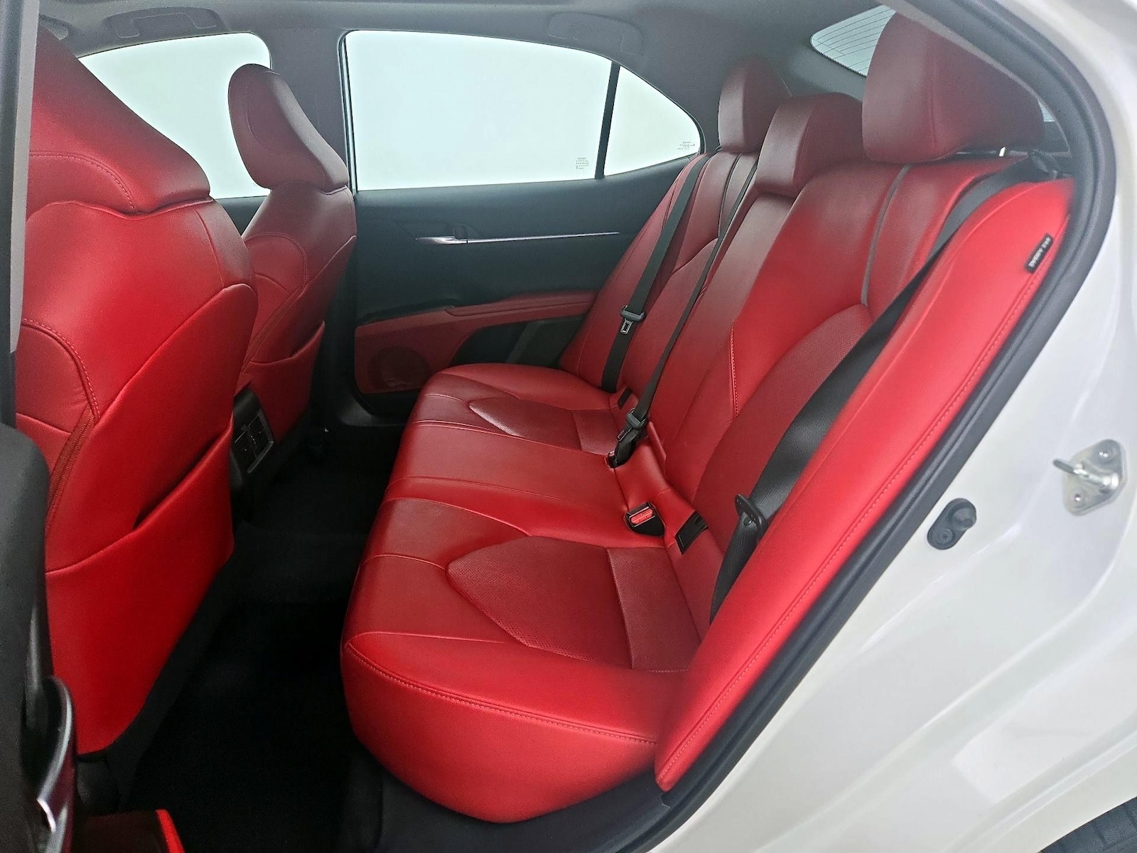 2022 Toyota Camry XSE - Photo 21