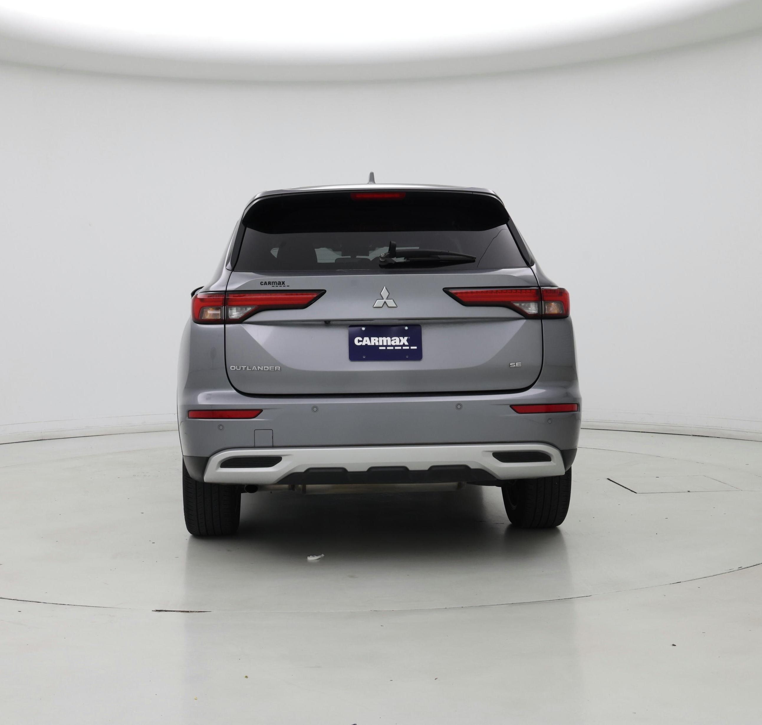 Thumbnail: 2024 Mitsubishi Outlander - 6