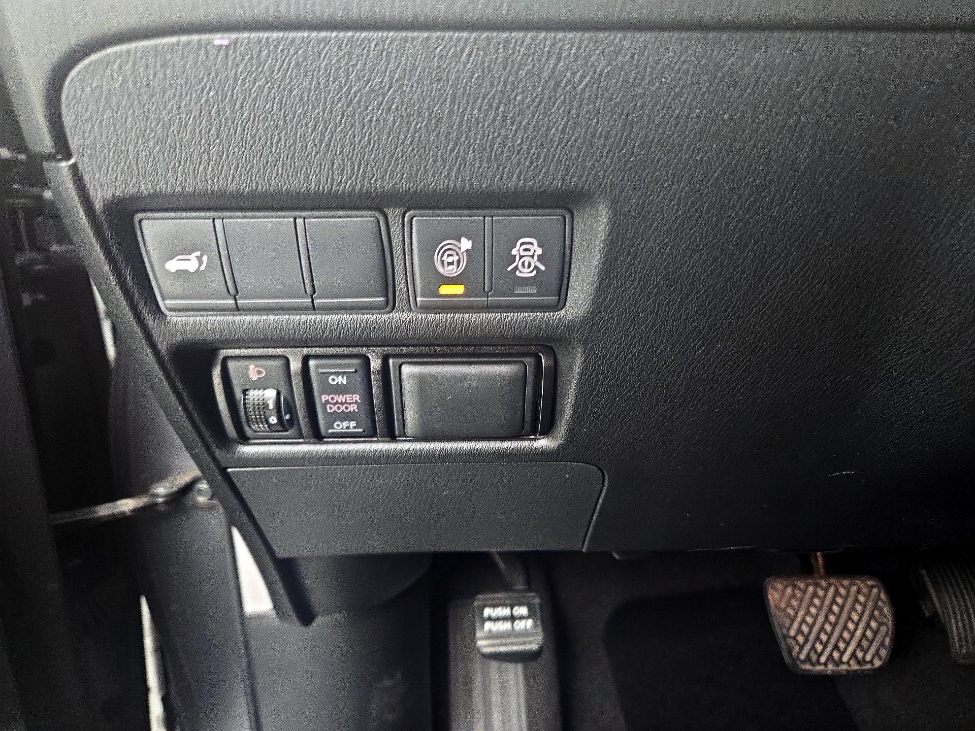 Thumbnail: 2019 Nissan Armada - 13