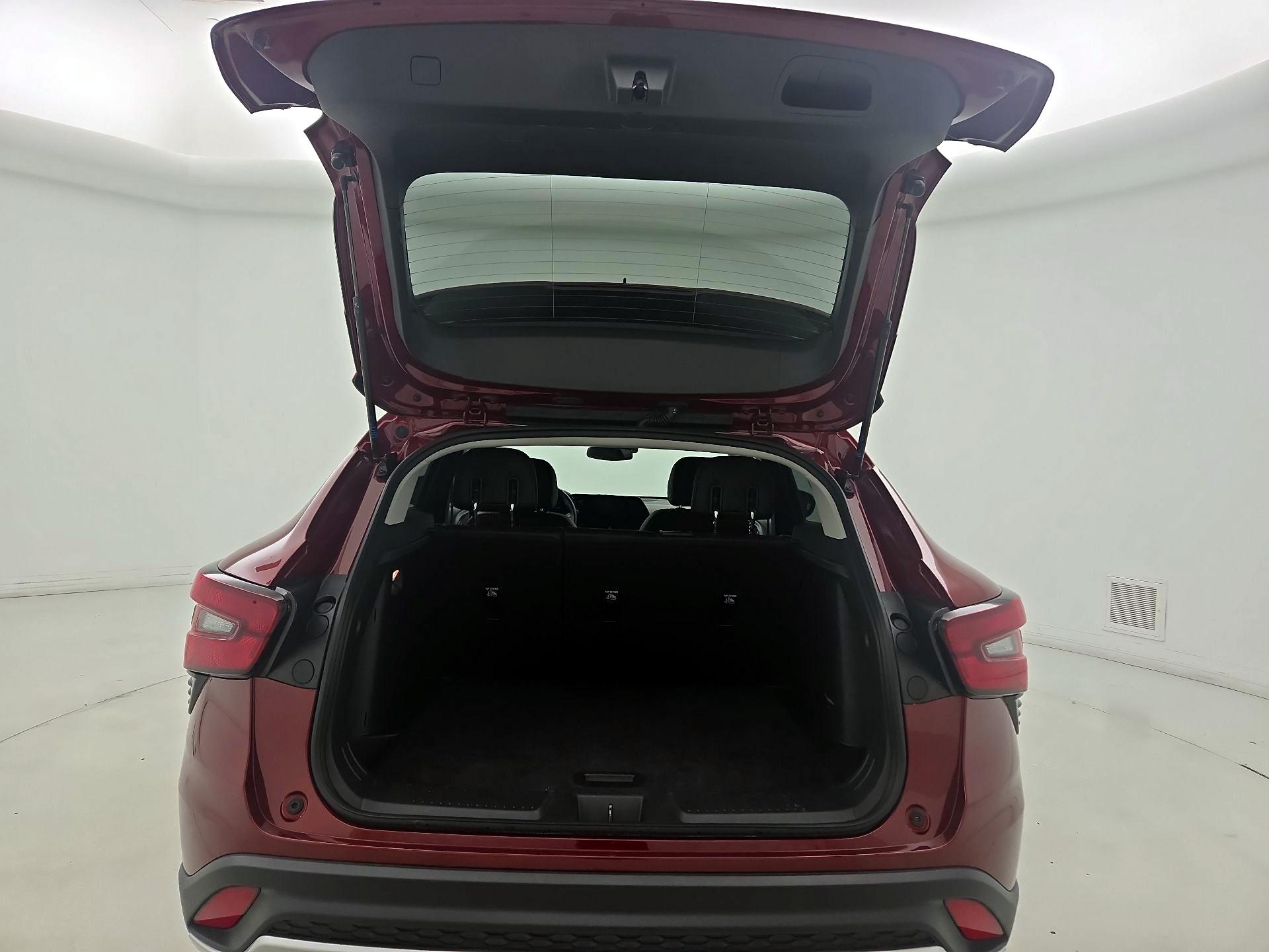 Thumbnail: 2025 Chevrolet Trax - 20