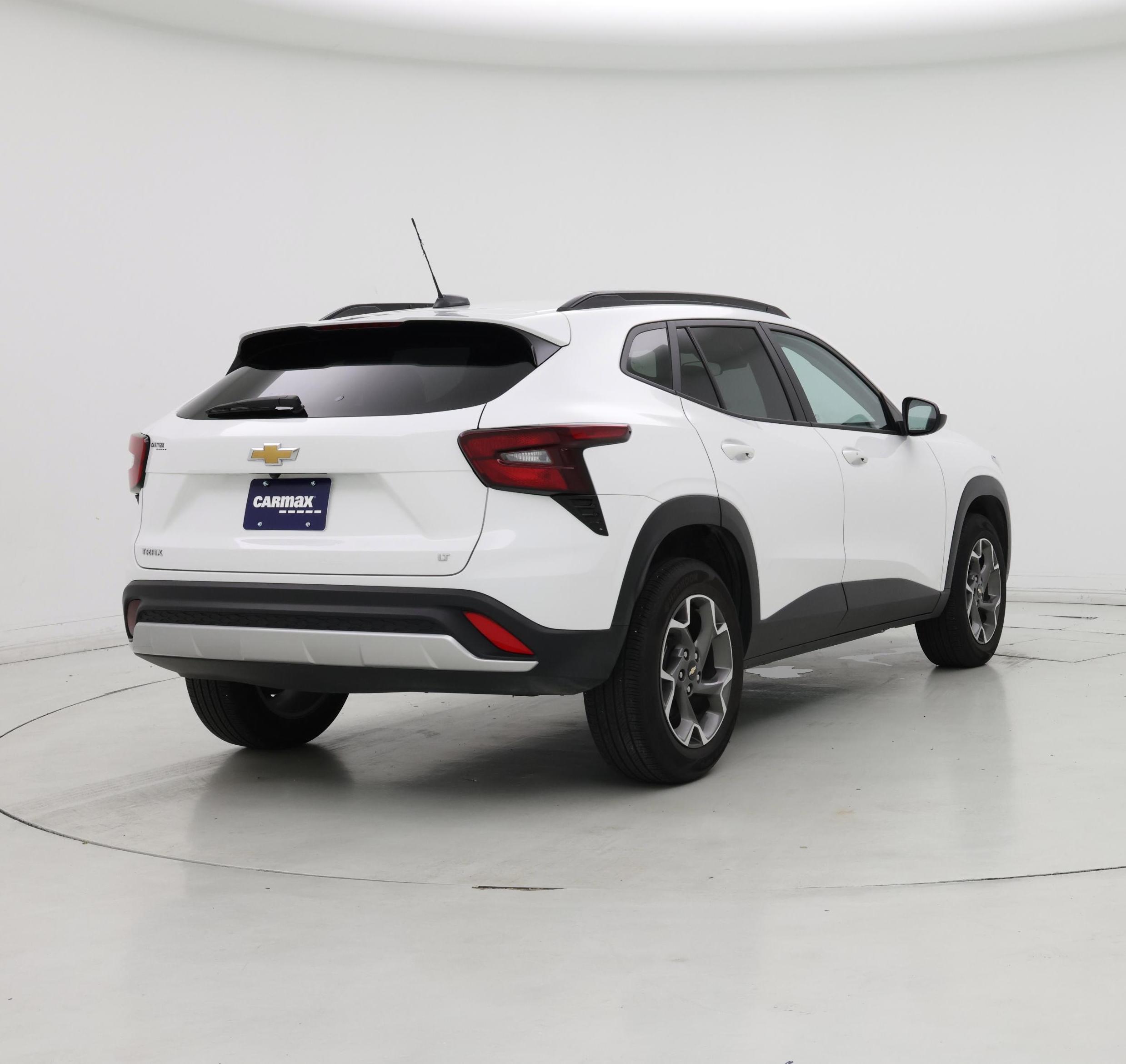 Thumbnail: 2025 Chevrolet Trax - 8