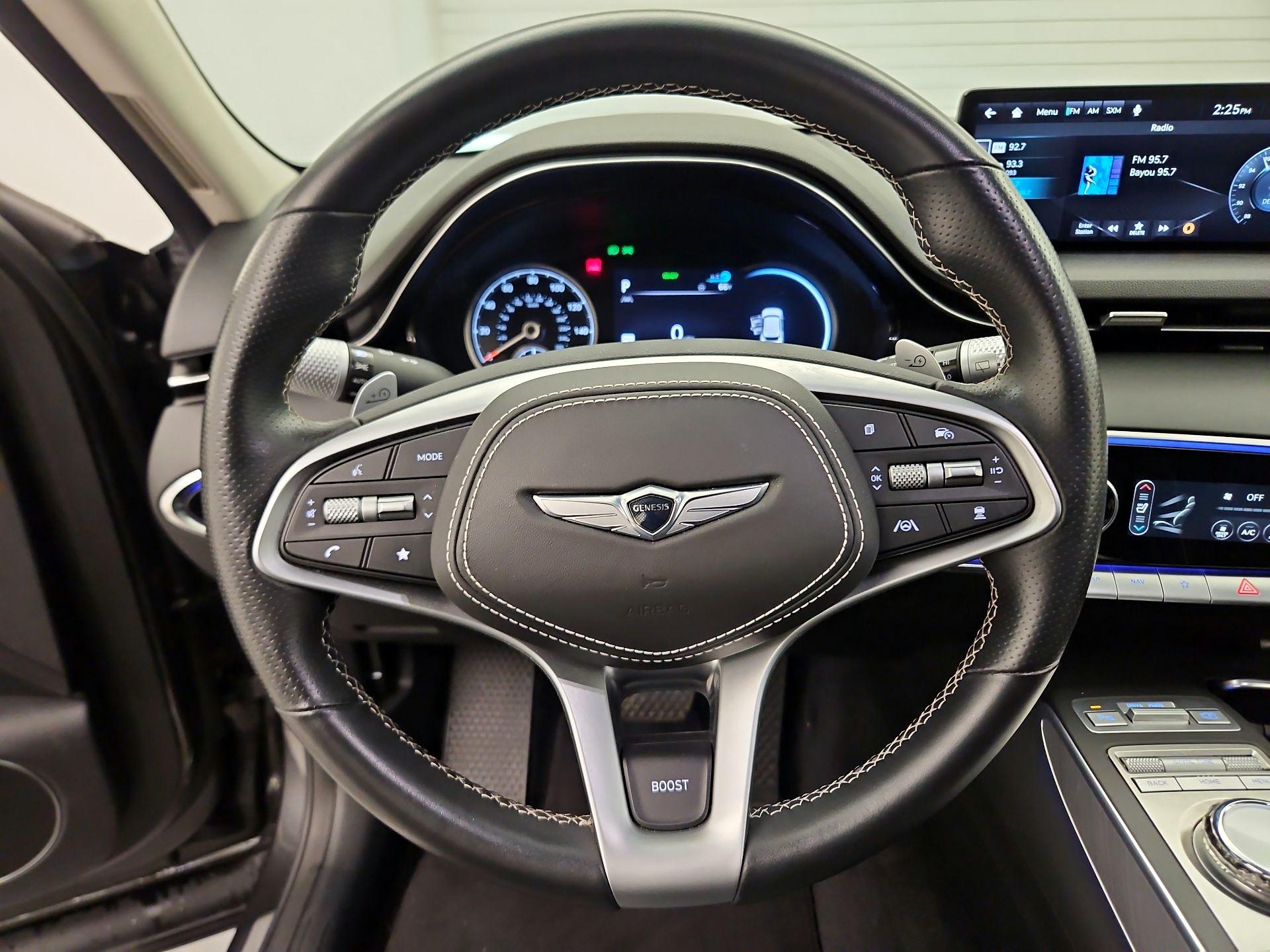 Thumbnail: 2023 Genesis GV70 - 10