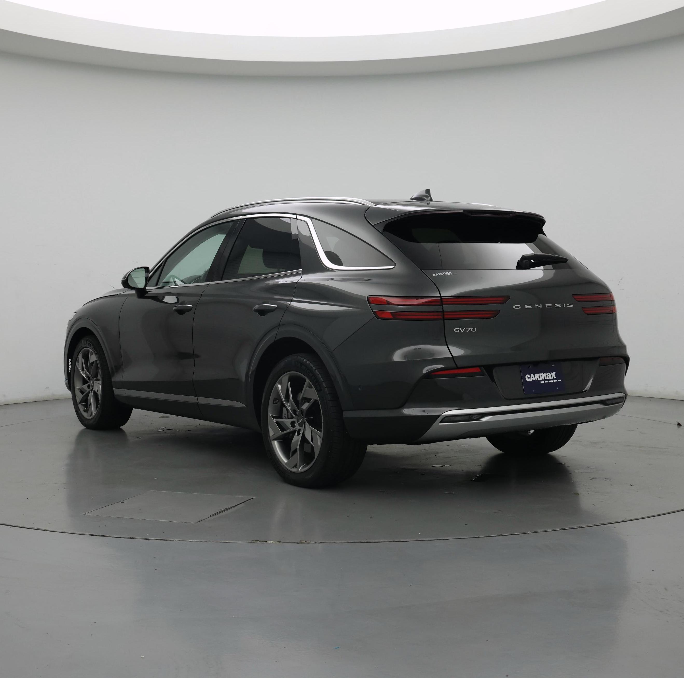 Thumbnail: 2023 Genesis GV70 - 2
