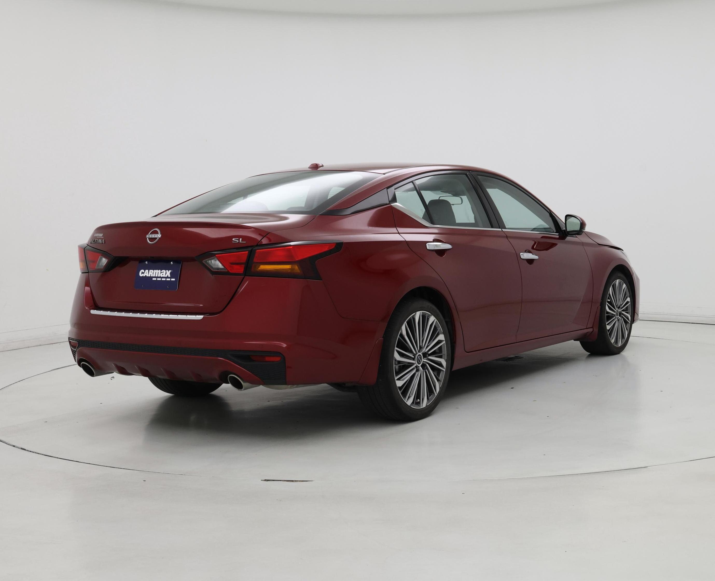 Thumbnail: 2023 Nissan Altima - 8