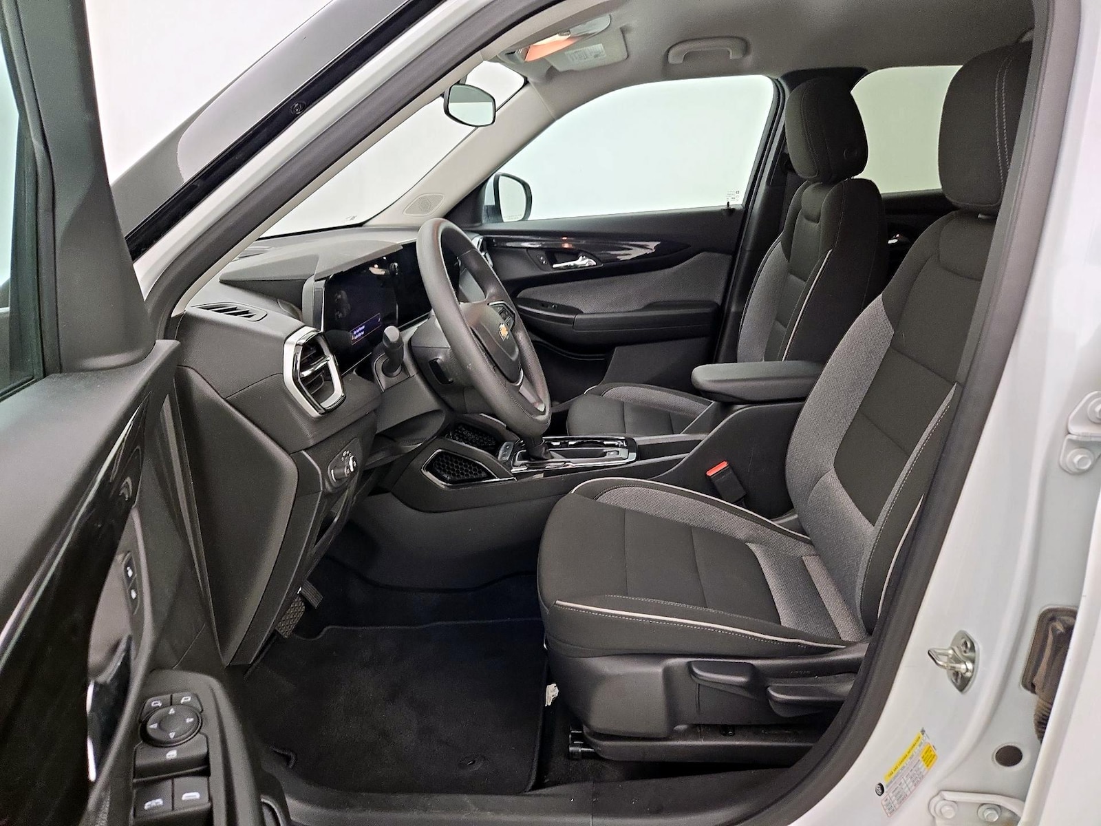 2025 Chevrolet Trailblazer LT - Photo 12