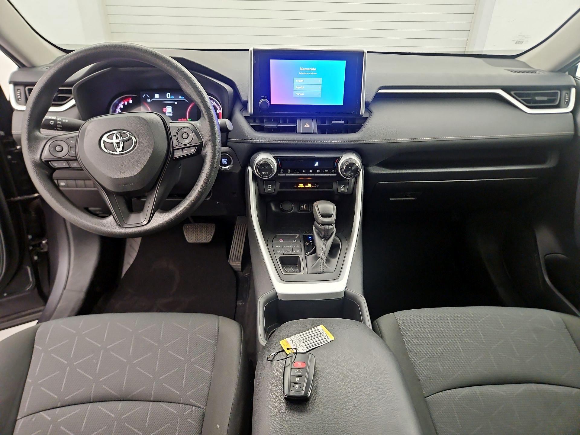 Thumbnail: 2025 Toyota RAV4 - 9