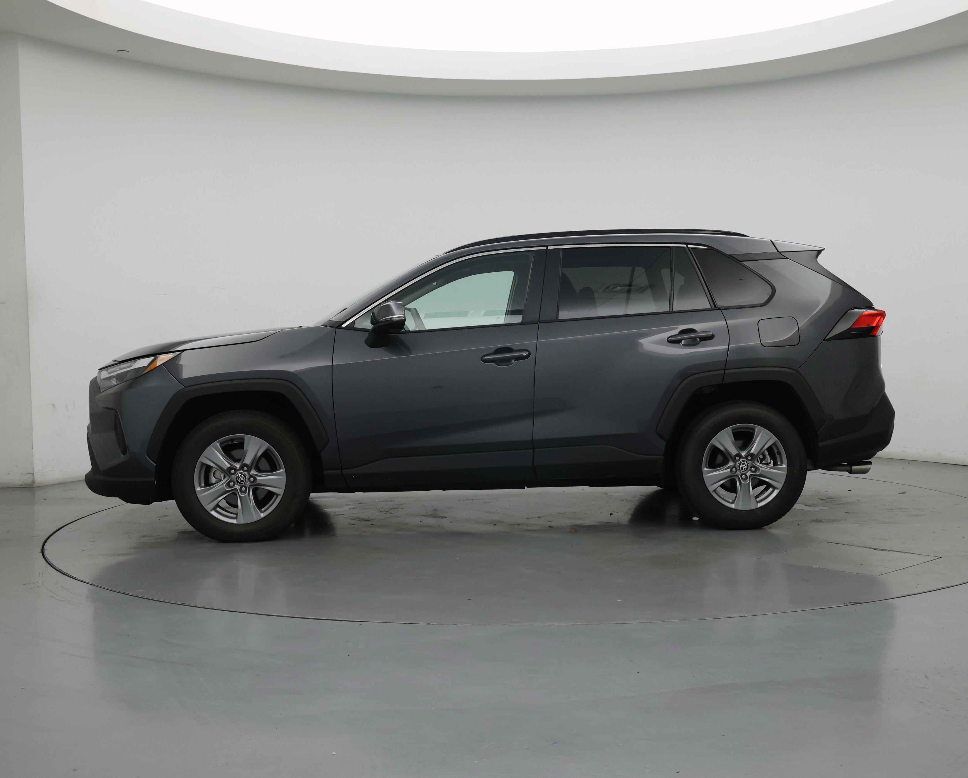 Thumbnail: 2025 Toyota RAV4 - 3