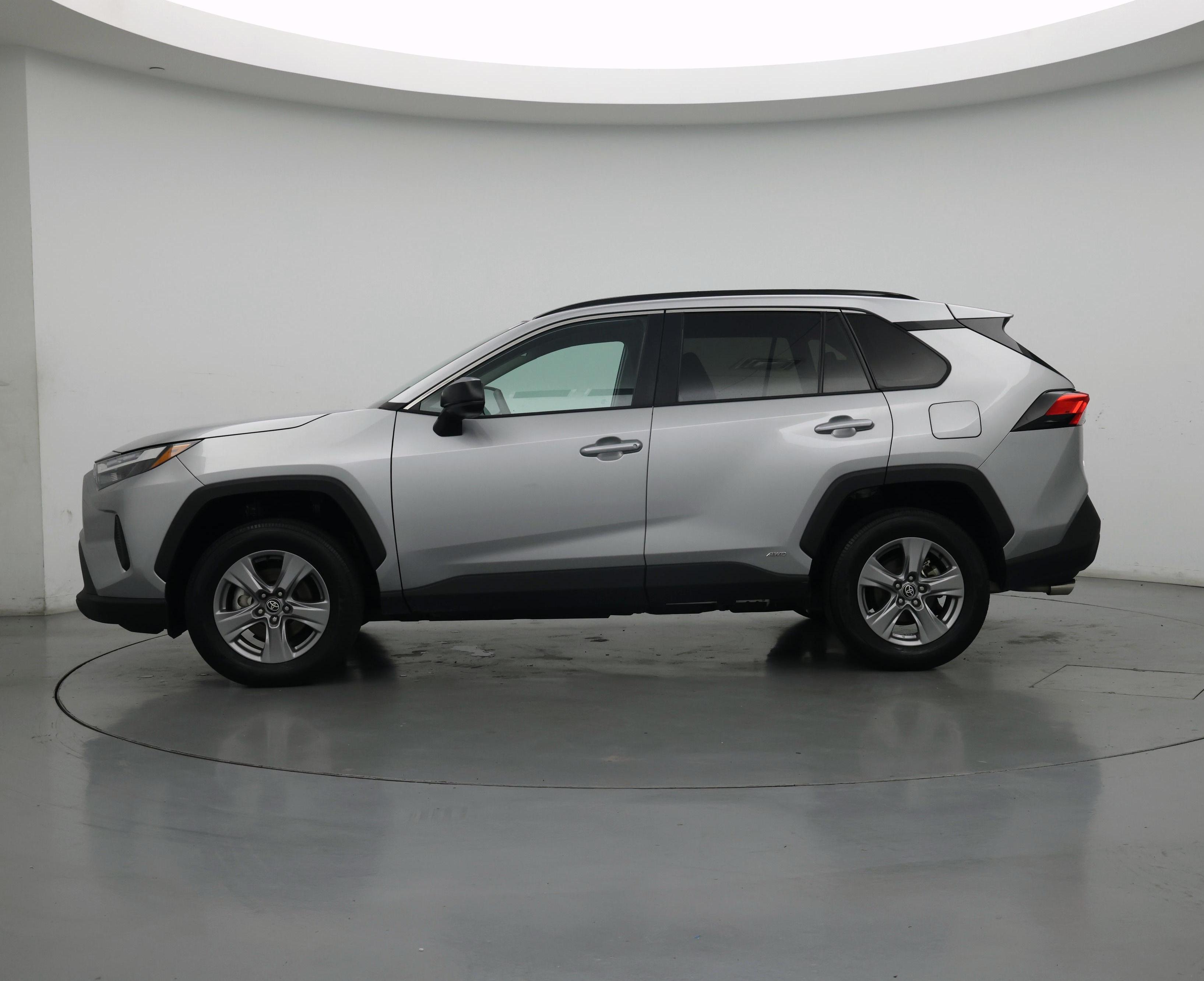Thumbnail: 2025 Toyota RAV4 - 3
