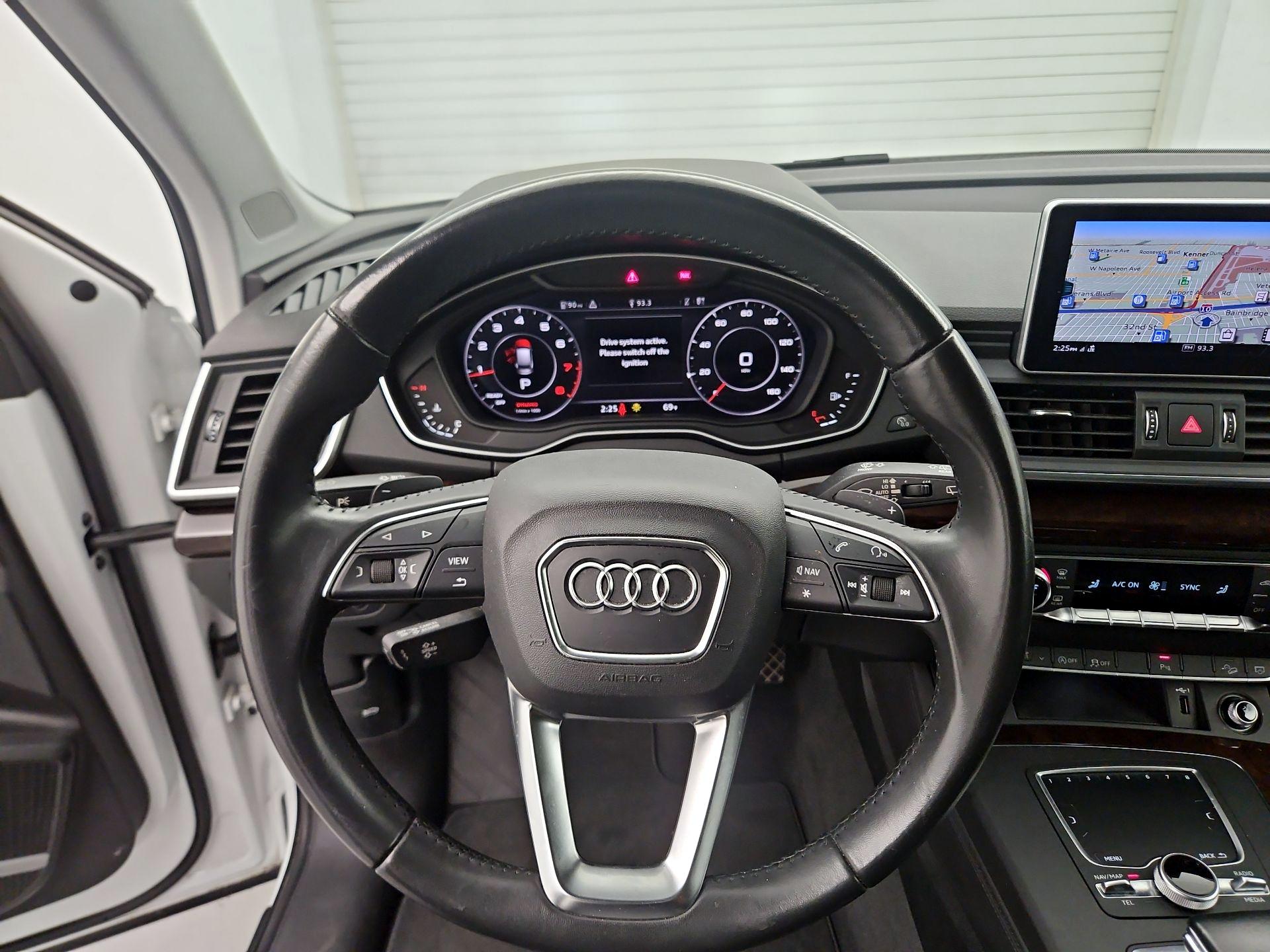 Thumbnail: 2019 Audi Q5 - 10